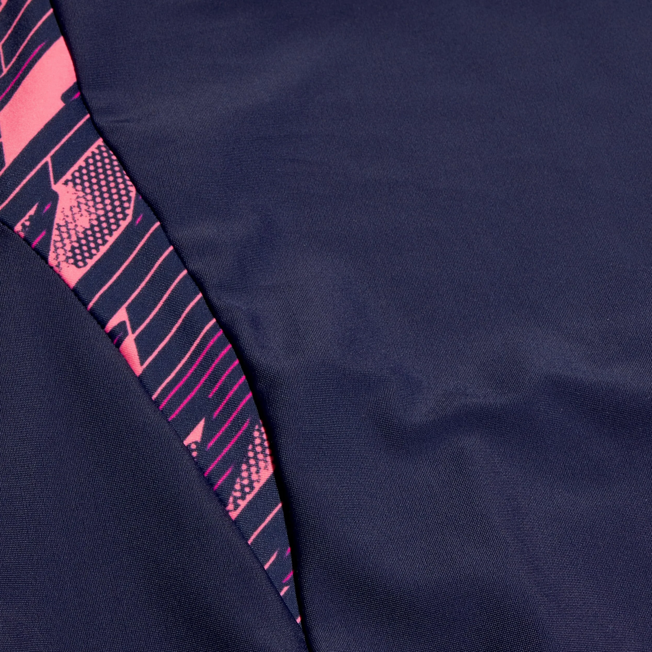Speedo Dziewczęcy kombinezon hiperboom splice, odporny na działanie chloru, szybkoschnący, rozciągliwy materiał, wygodne dopasowanie, 1 sztuka (1 szt.), True Navy/Electric Pink/Fandango Pink, 7-8 lat