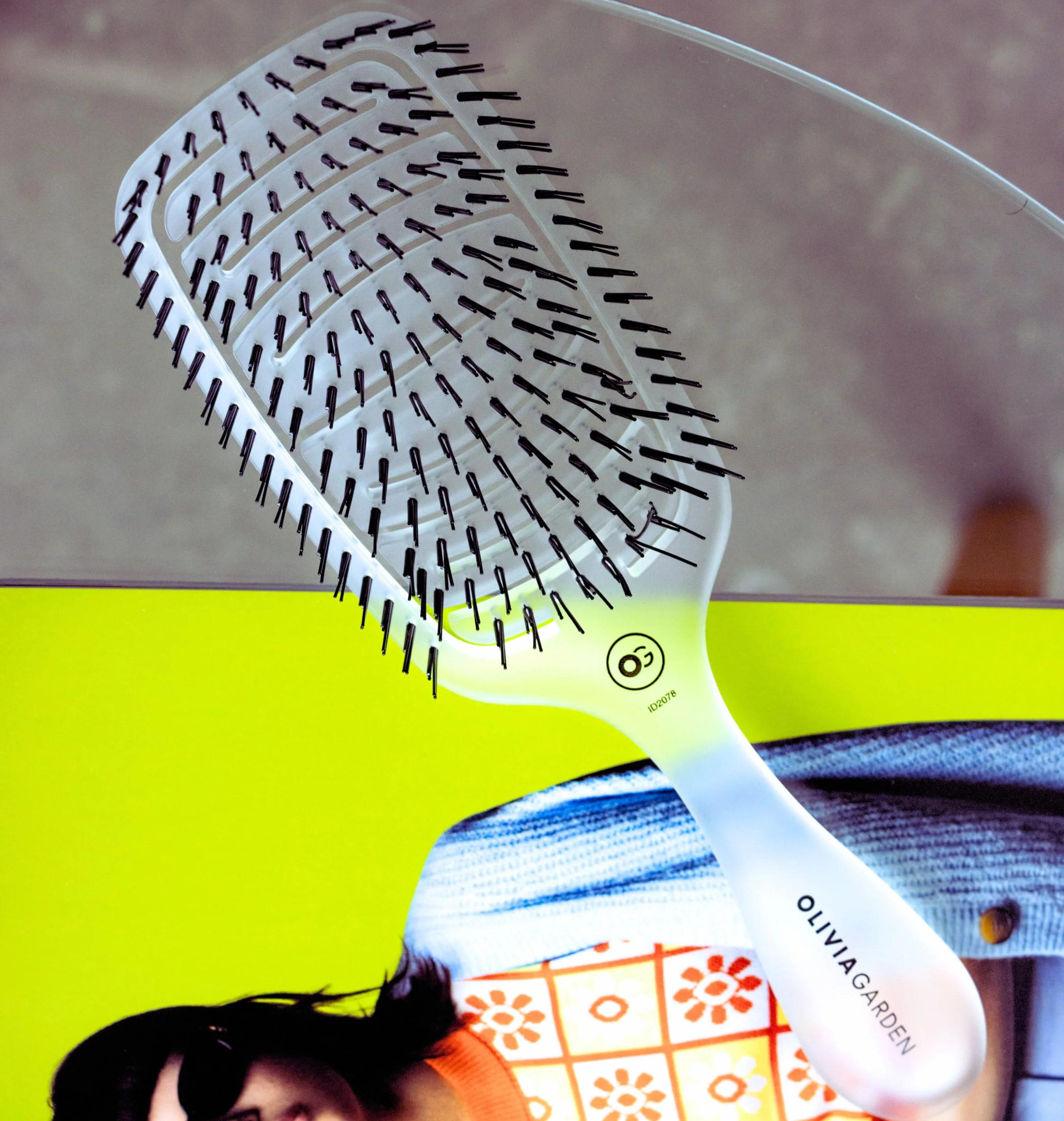 Olivia Garden Essential Care Flex Fine Hair Bristles Ice White Szczotka do rozczesywania włosów cienkich
