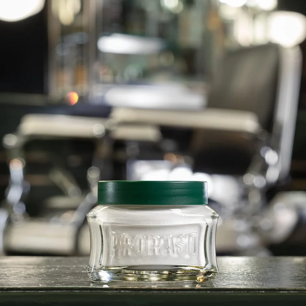 Proraso Orzeźwiający krem do brody, 3 x 100 ml, orzeźwiający i orzeźwiający krem do brody z olejkiem eukaliptusowym i mentolem, wyprodukowany we Włoszech