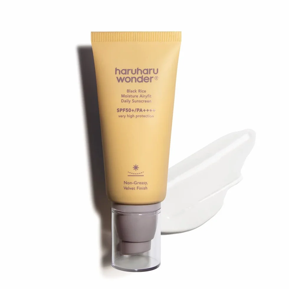 Haruharu Wonder Black Rice Moisture Airyfit Daily Sunscreen SPF50+ PA++++ szerokie spektrum UVA/UVB kwas hialuronowy niacynamid
