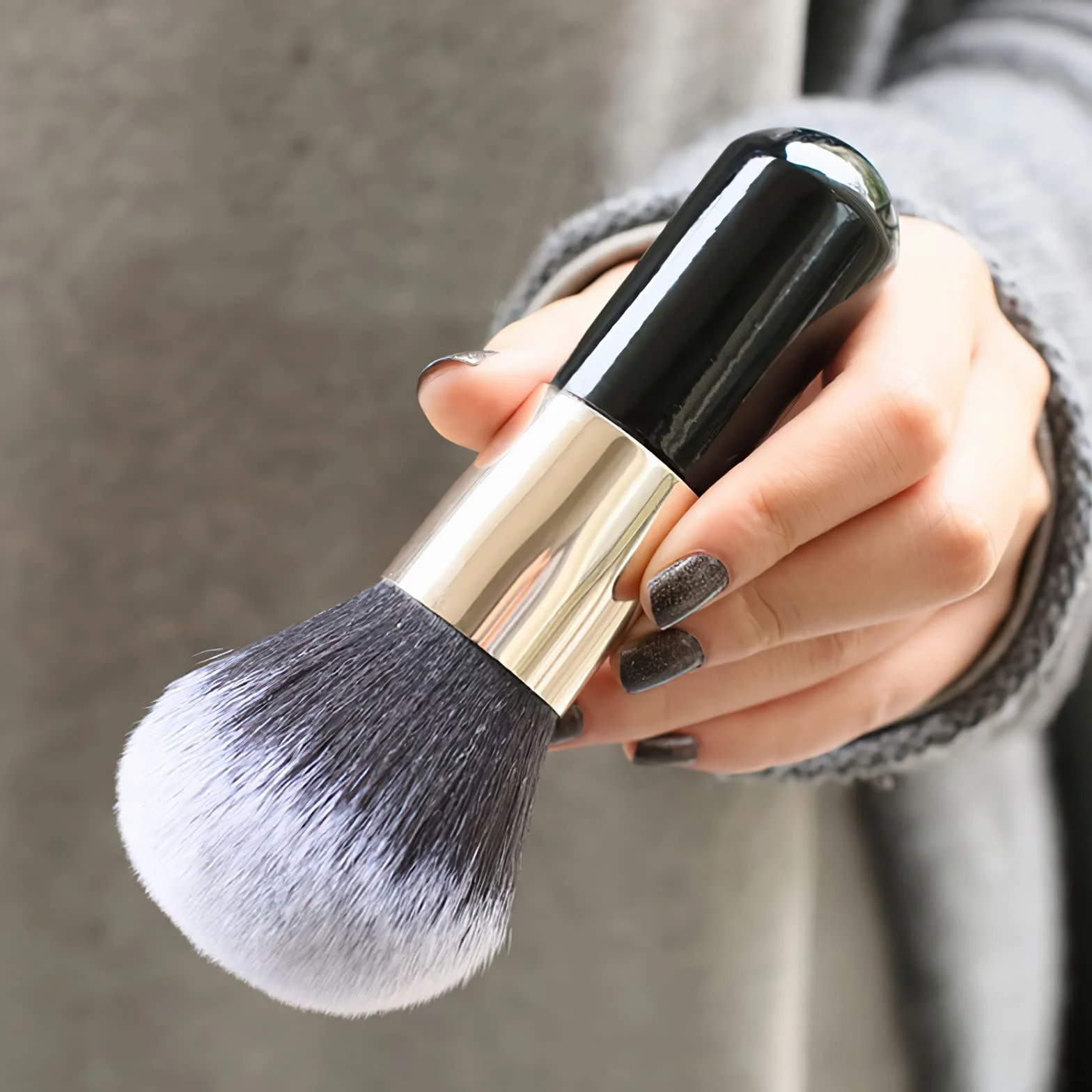Pędzel do makijażu pudru, pędzel do różu, duży pędzel do twarzy do pudru lub wyciskanego pudru, pędzel bronzer z włóknami pluszowymi