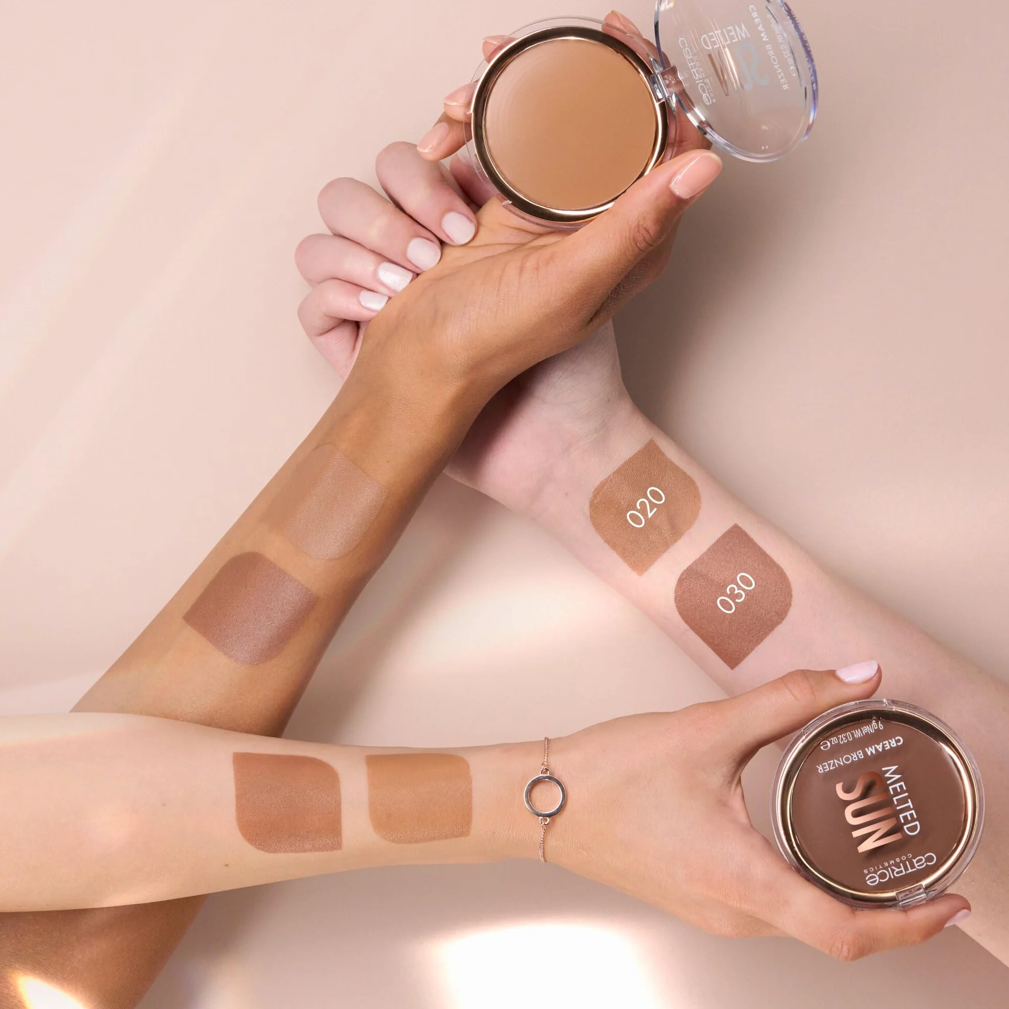 Catrice Melted Sun Cream Bronzer, nr 020, brązowy, definiujący, natychmiastowy efekt, naturalny, matowy, wegański, bezolejowy, bez perfum, bez alkoholu, 1 opakowanie (9 g)