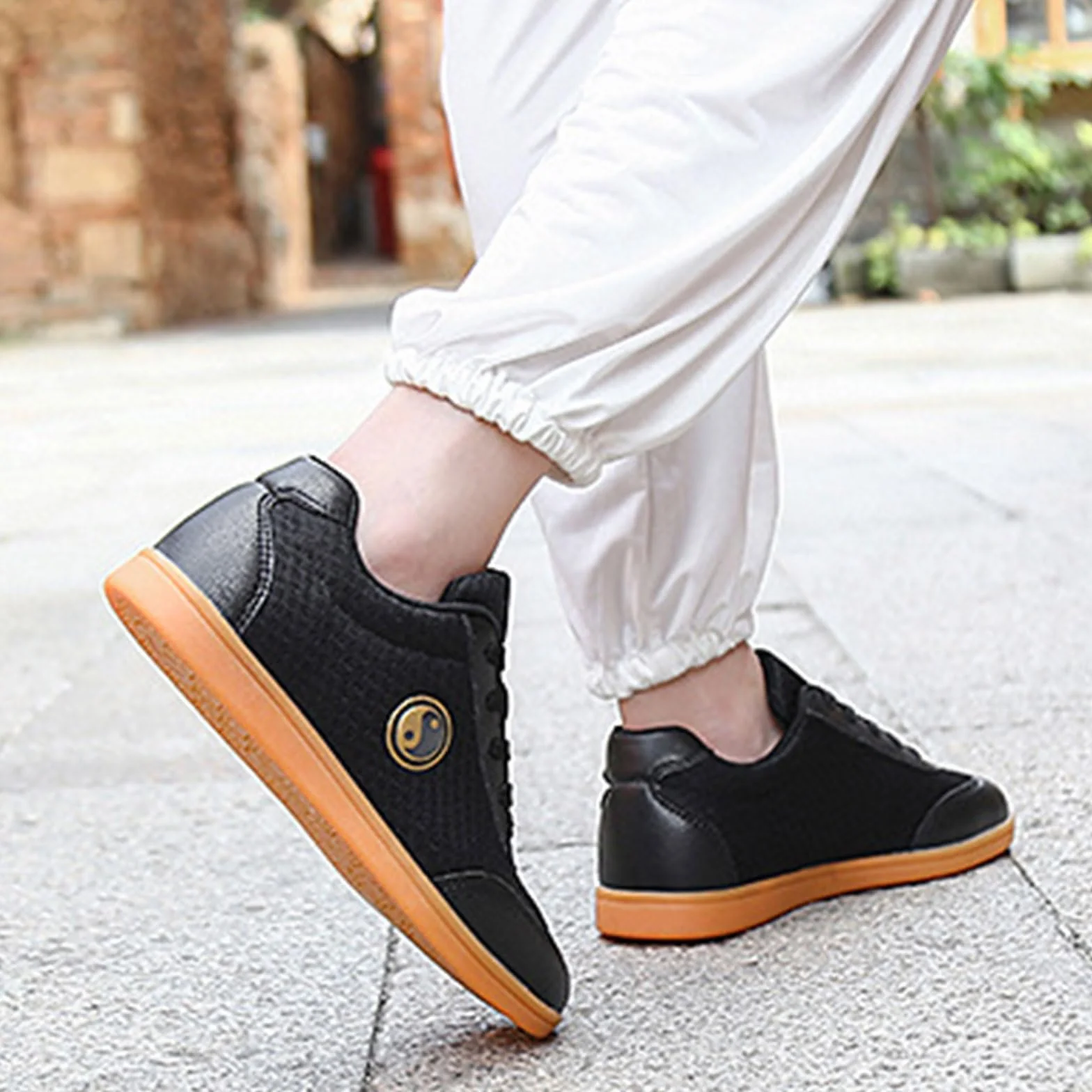 Buty Taichi Kung Fu, buty do sztuk walki, antypoślizgowe, odporne na zużycie, amortyzujące, do boksu Taekwondo do karate Kung Fu Taichi