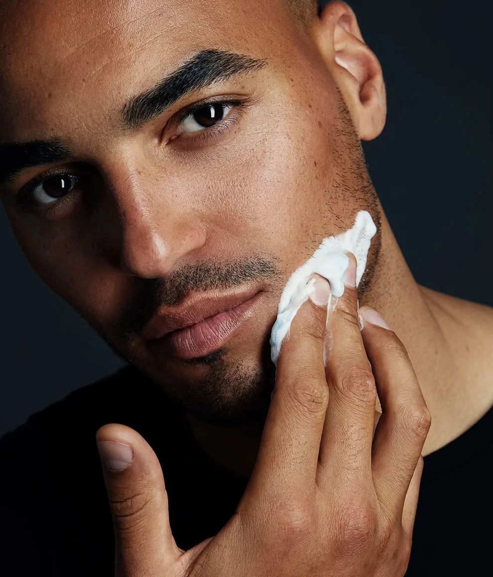 NIVEA MEN Pianka do Golenia Ochrona+