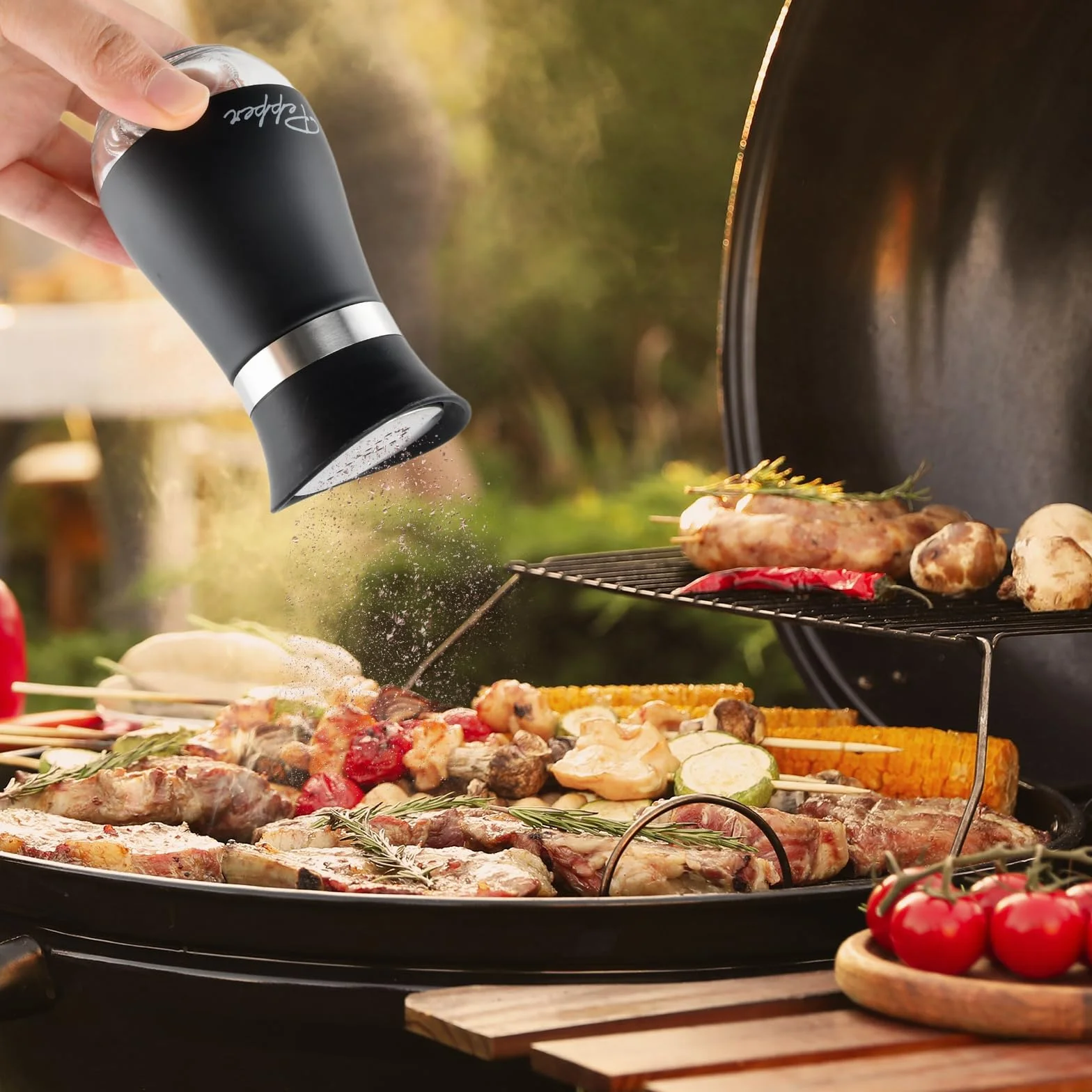 Zestaw soli i pieprzu ze stojakiem, 120 ml solniczka kuchenna, zestaw soli i pieprzu ze szkła ze szklanym dnem, wazon na przyprawy, gadżet kuchenny na stół, grill, kamper (biały)