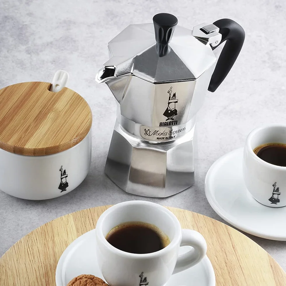Bialetti – Moka Express: Klasyczna Kawiarka Do Przygotowywania Prawdziwej Włoskiej Kawy, 18 Filiżanek (800 Ml), Aluminiowa, Srebrna