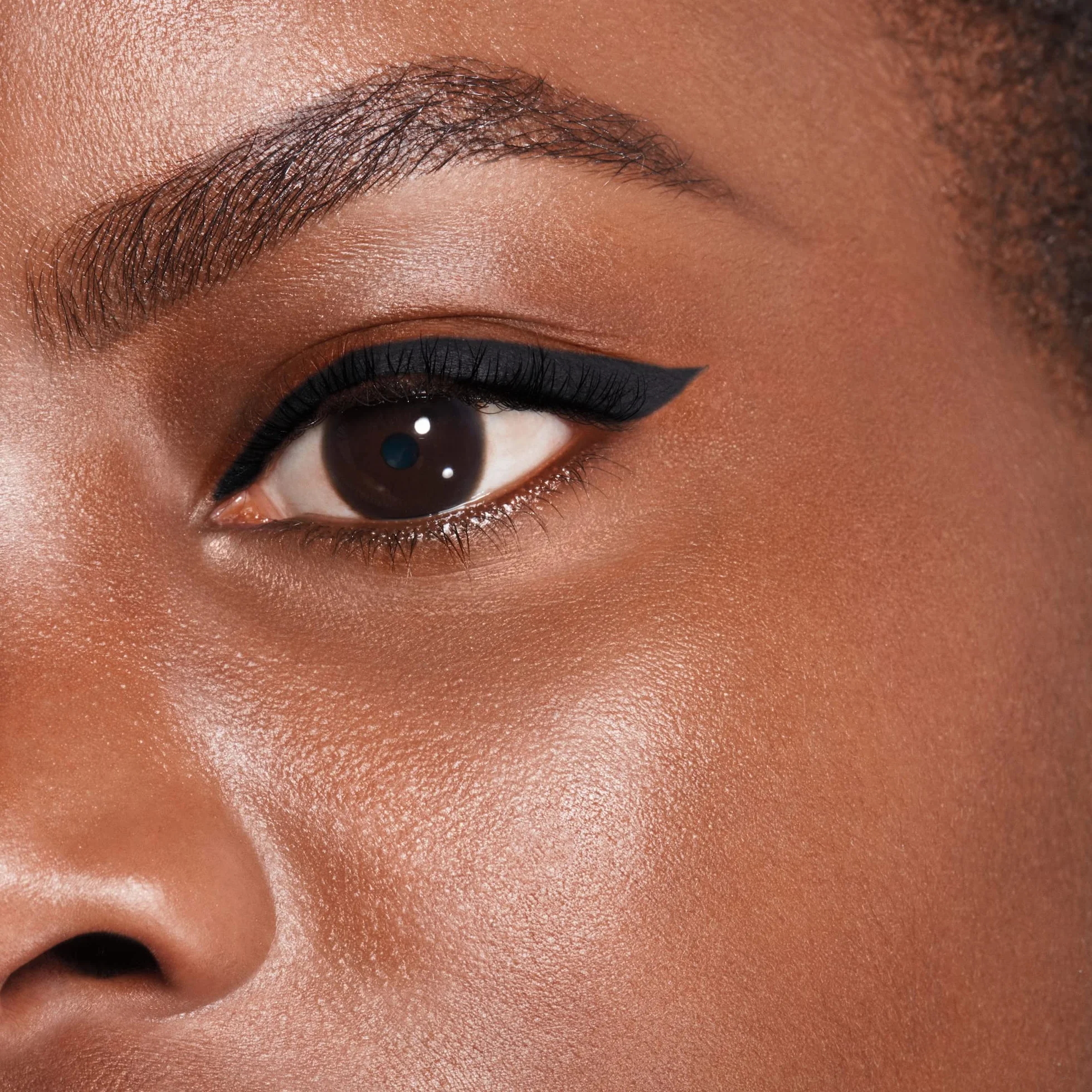 Shiseido Kajal InkArtist Nippon Noir wkładka 23-10 cm cień do powiek i brwi wodoodporna