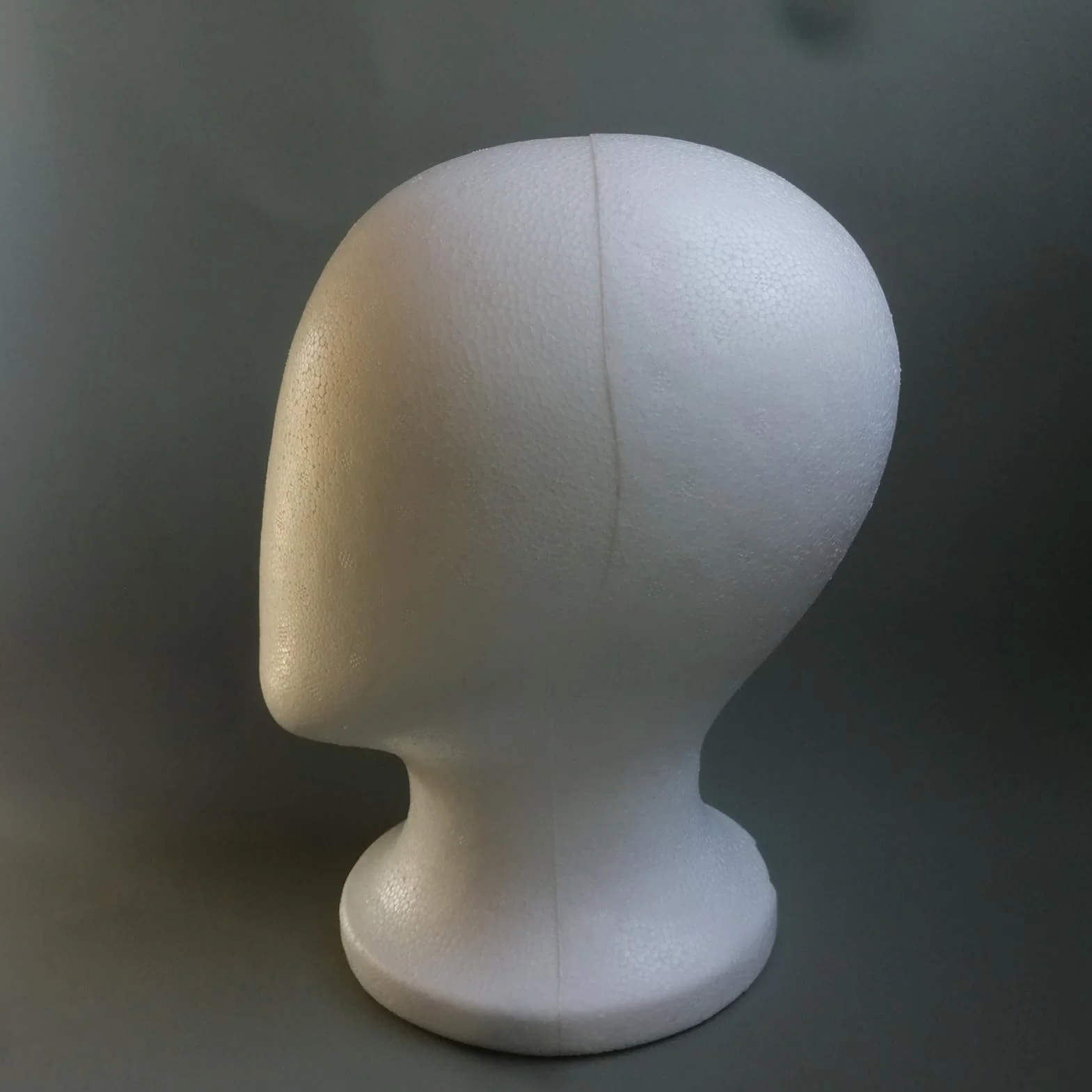 Piankowa głowa peruki, uchwyt na piankowy manekin, 27 x 15 cm przenośne stojaki na kosmetyki bez twarzy na treski, czapki, stylizację, podróże, użytkowanie salonu, trening modeli i nie tylko