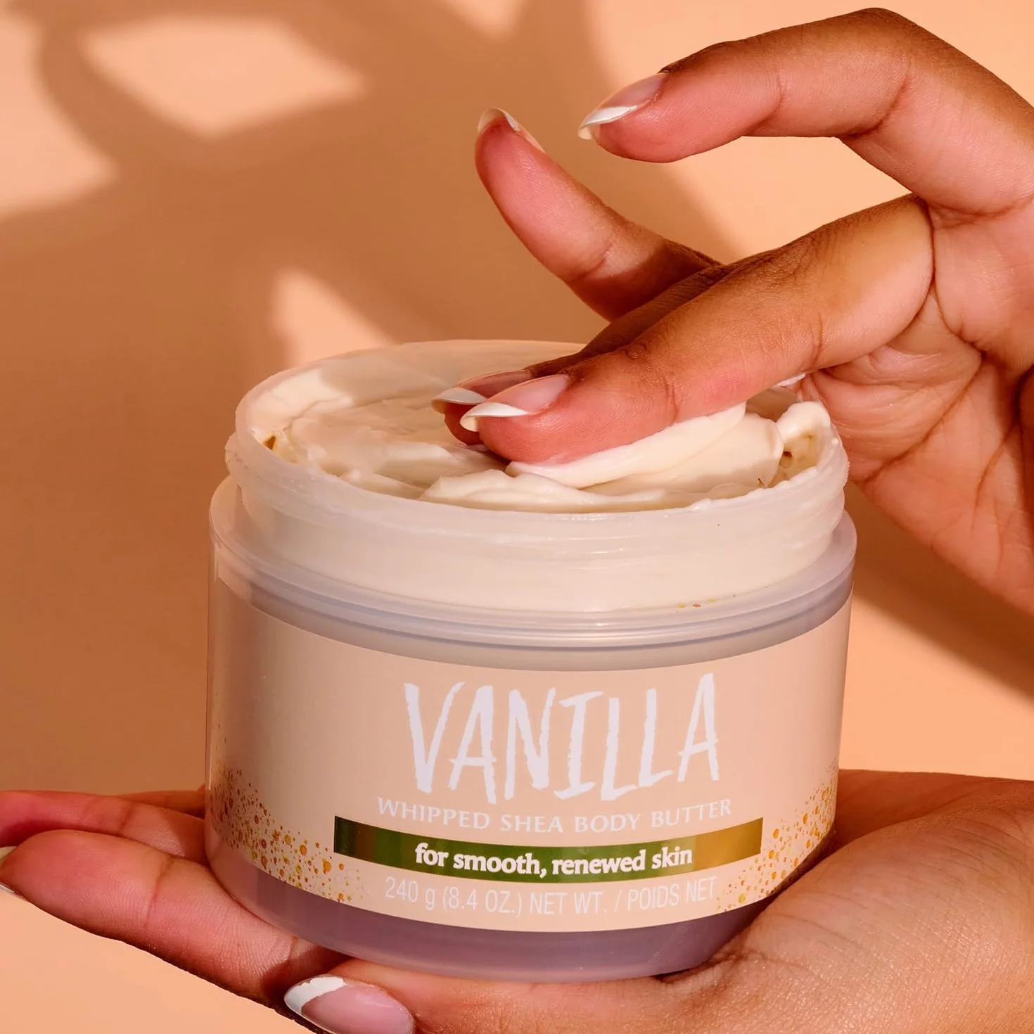 Tree Hut 2023 Nowy zestaw upominkowy aromatu waniliowego Shea Shea Peeling z ubitym masłem do ciała 2023, 26,4 uncji, 1 szt