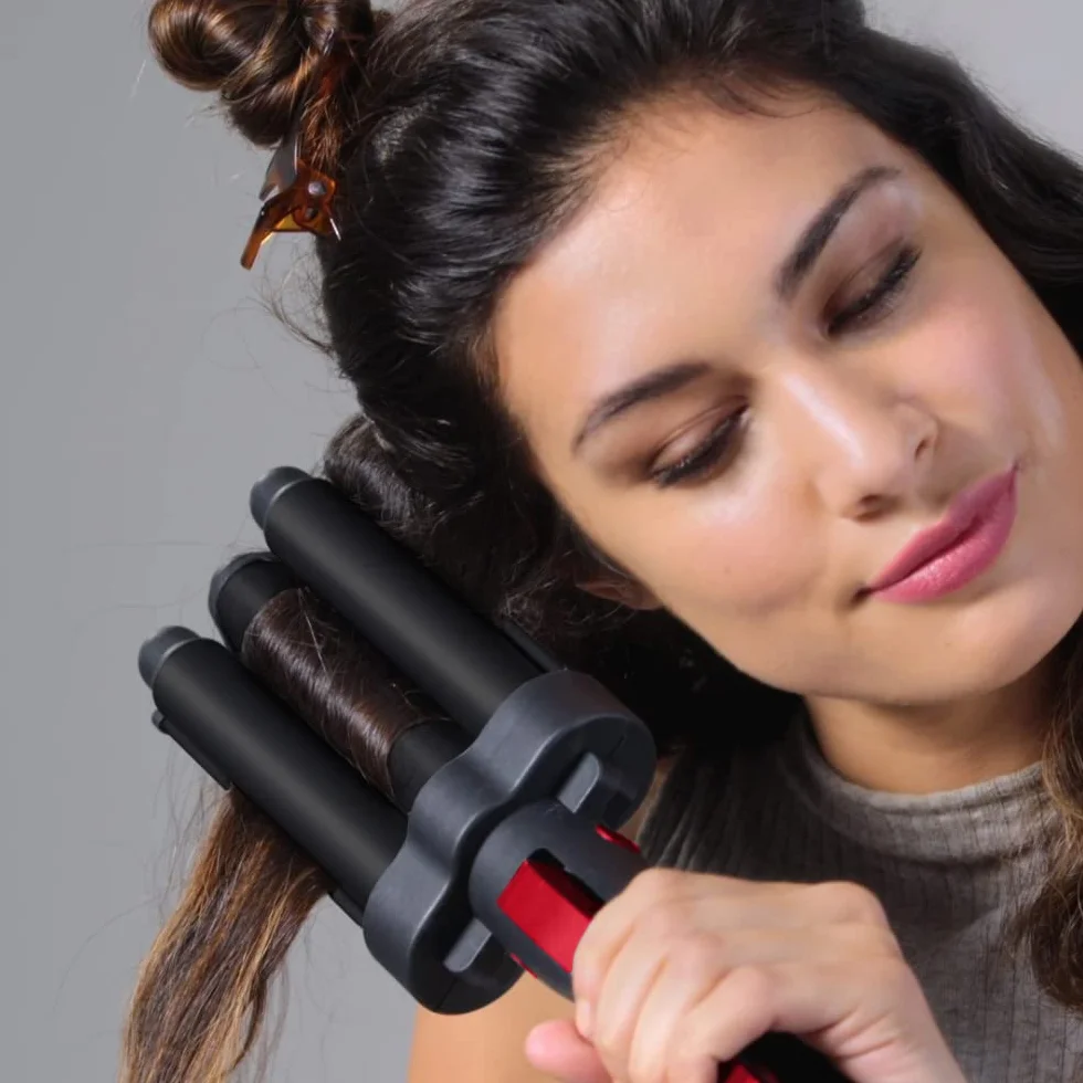 Falownica do włosów Revlon Wave Master Jumbo Waver (trzy bardzo duże wałki, turmalinowa powłoka ceramiczna, 30 ustawień temperatury do 190°C) RVIR3056UKE
