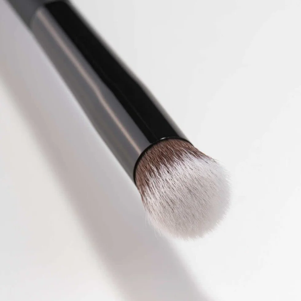 ARTDECO Concealer & Camouflage Brush Premium Quality (1 pc)
