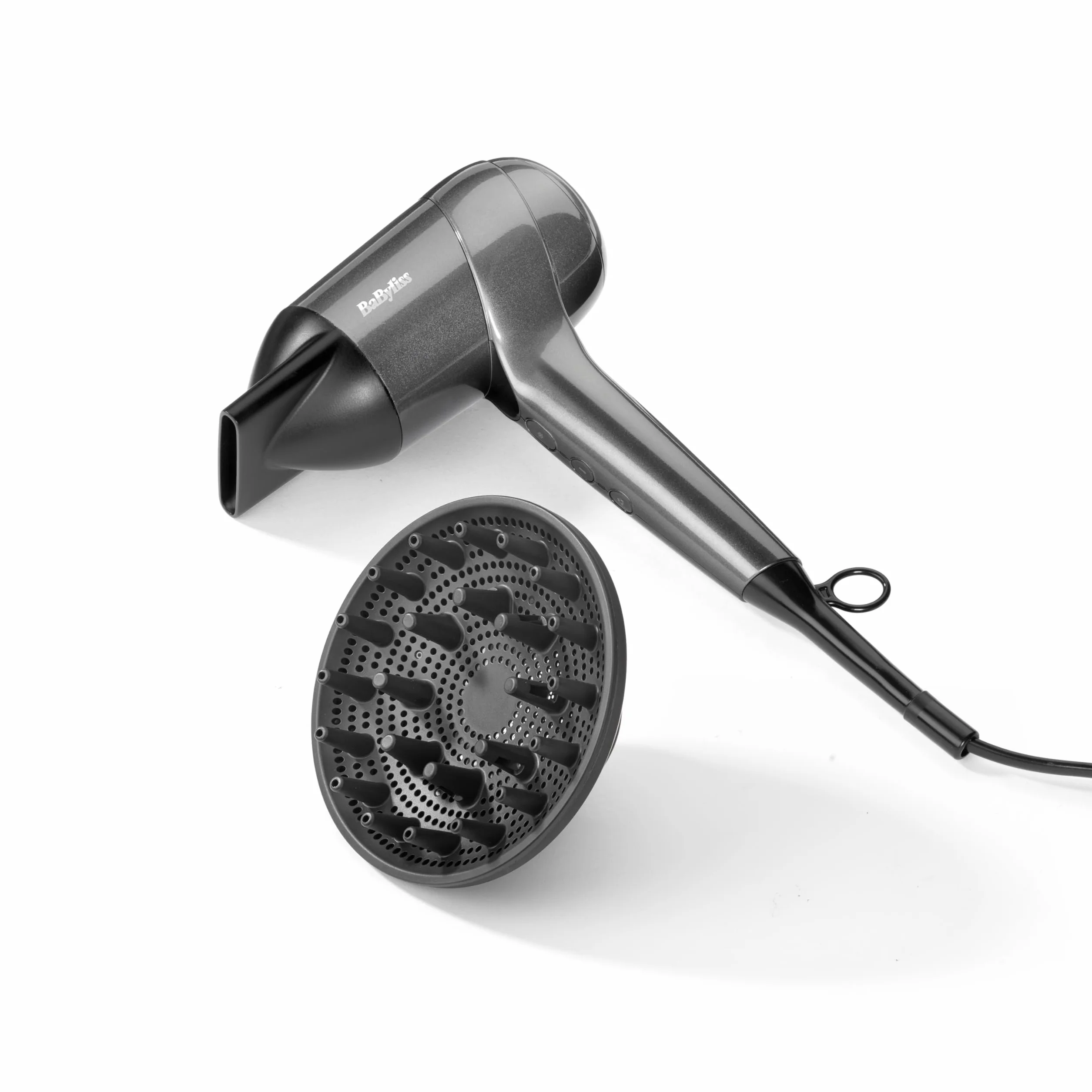 Suszarka do włosów BaByliss Titanium Shine – mocna i kompaktowa, ergonomiczna suszarka, jonizacja przeciw puszeniu, 3 ustawienia temperatury i 3 prędkości, kolor srebrny, model D6200DE