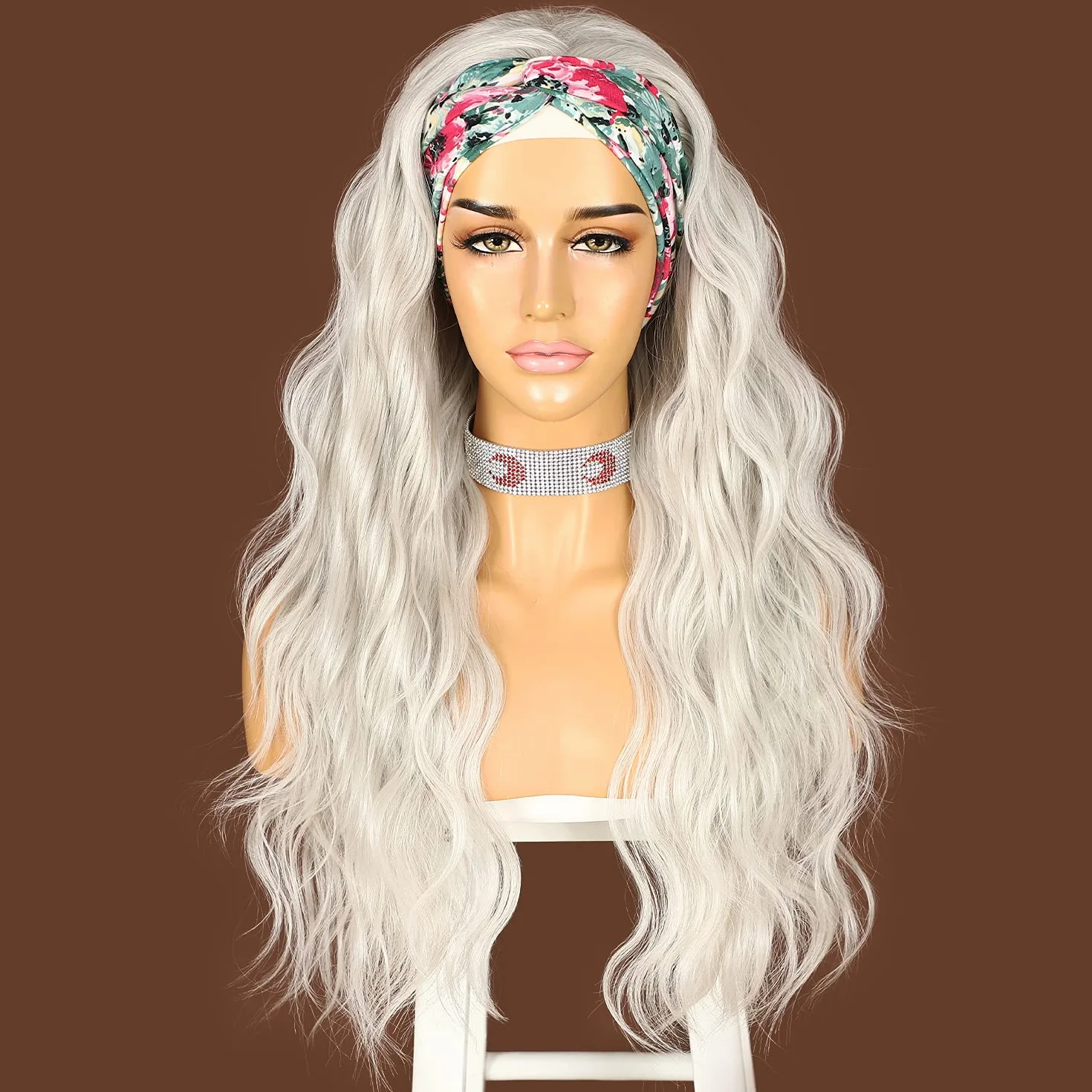 Sapphirewigs Peruka z główką Body Wave z tasiemką Platinum Grey Syntetyczna długa peruka z falującymi włosami dla kobiet bez kleju, naturalny wygląd, gęstość 150%, 66 cm