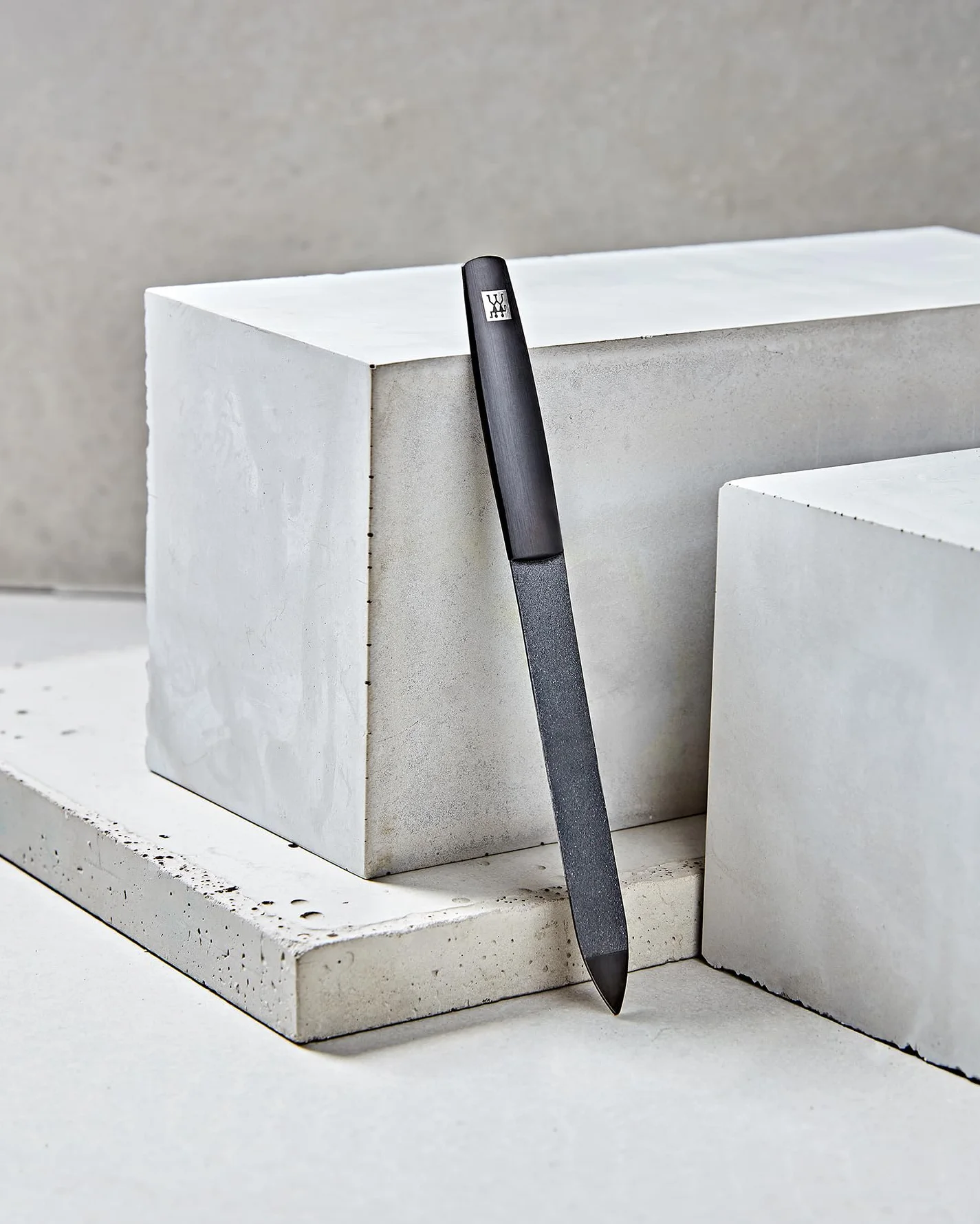 ZWILLING Pilnik do paznokci szafirowy (gruboziarnisty i drobnoziarnisty do skracania i nadawania kształtu, końcówka czyszcząca), premium, czarny, 130 mm
