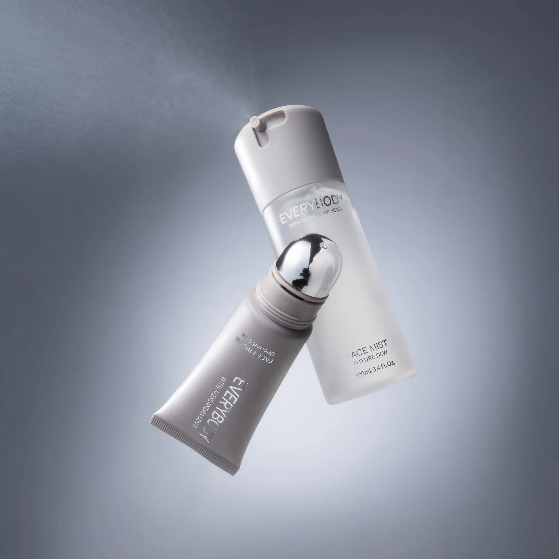 EVERYBODY LONDON x Aleksandra Sosfa Baza do twarzy pod makijaż Second Skin Plumping Face Primer Nawilżająco Wygładzająca z Niacynamidem, Ceramidami i Chłodzącym Aplikatorem 30 ml