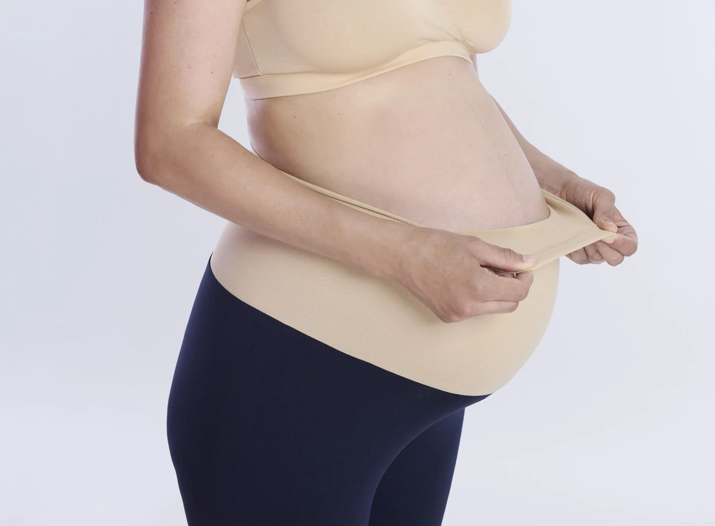 Motherhood Maternity Plus-size Full Length Secret Fit Belly Leggings - Leginsy Kobiety