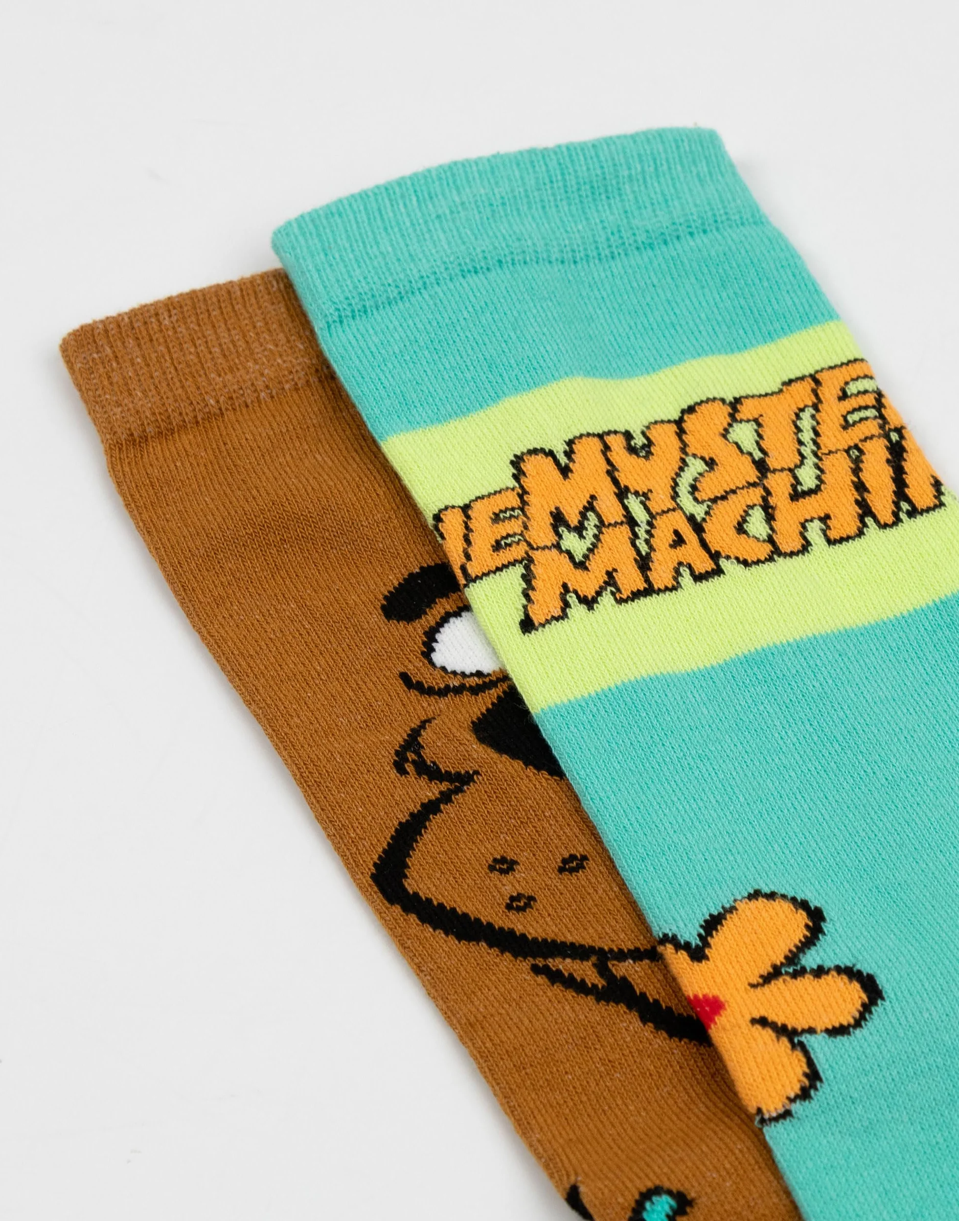 Scooby-Doo! Zestaw 3 skarpetek unisex z motywem Scooby Doo Mystery Machine w wielokolorowe paski na łydki | Postać z kreskówki na co dzień | Gadżety Warner Bros