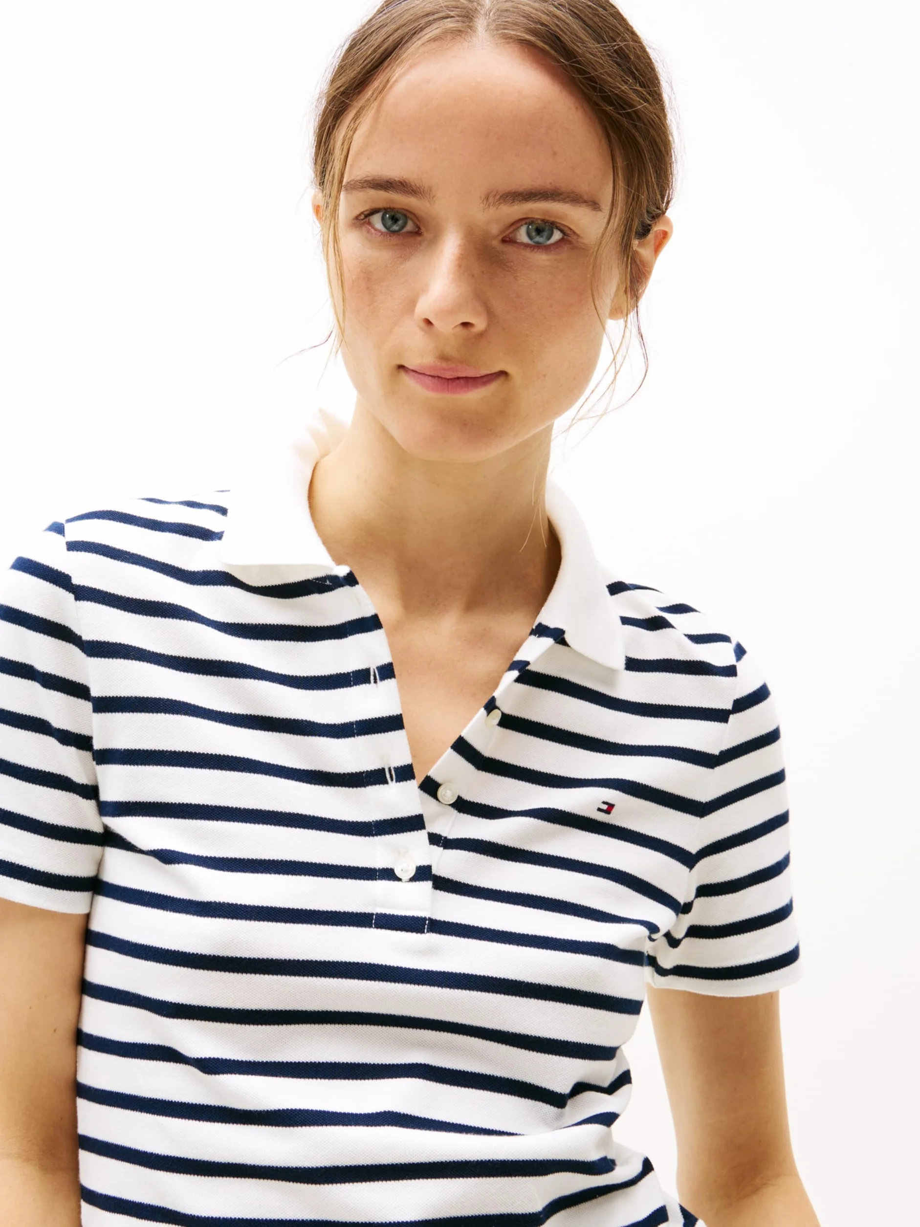 TOMMY HILFIGER Damska koszulka polo 1985 SLIM PIQUE SS WW0WW43225, niebieska, M, Niebieski (Breton Ecru/Dark Night Navy Stp), M