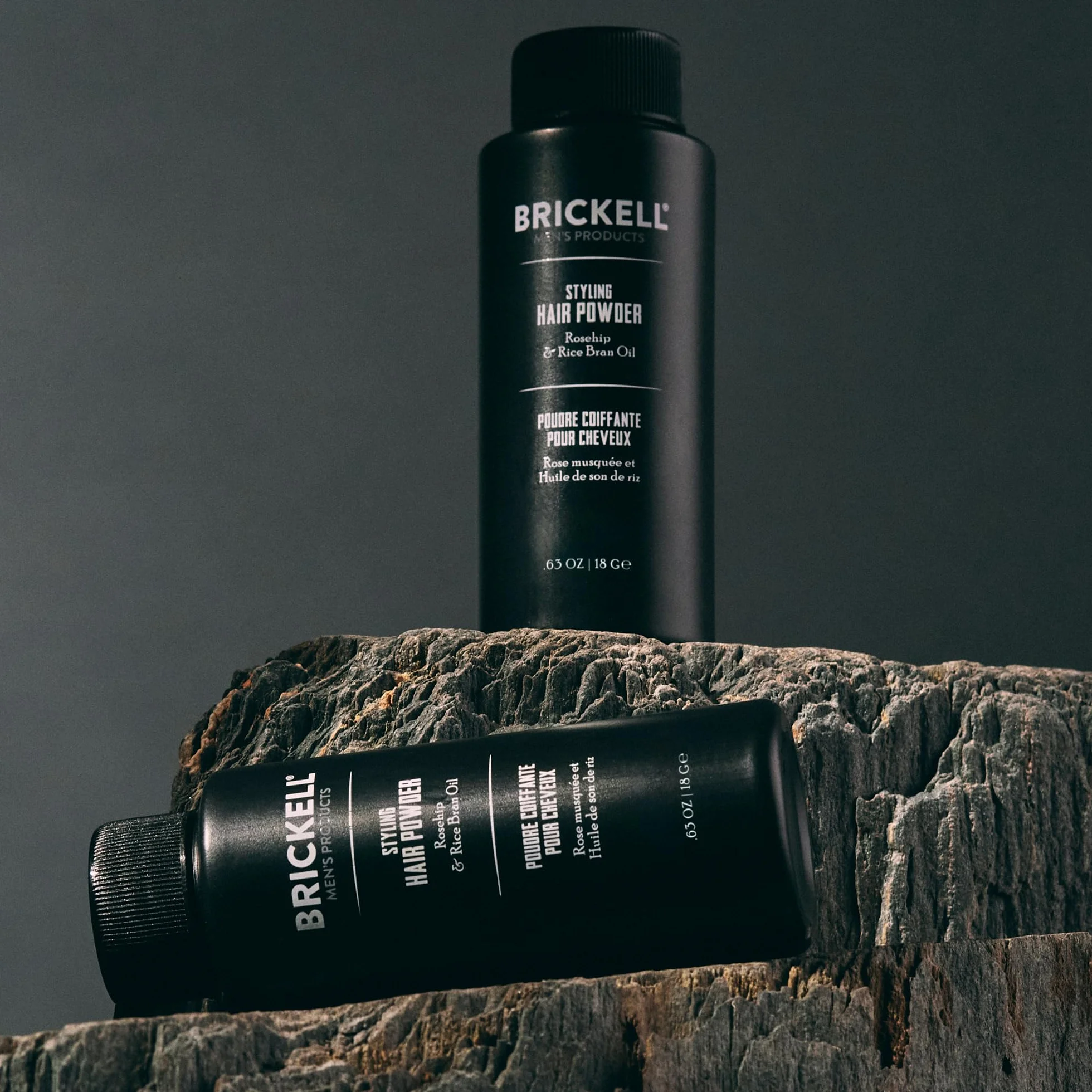 Brickell proszek do stylizacji włosów dla mężczyzn 18 g