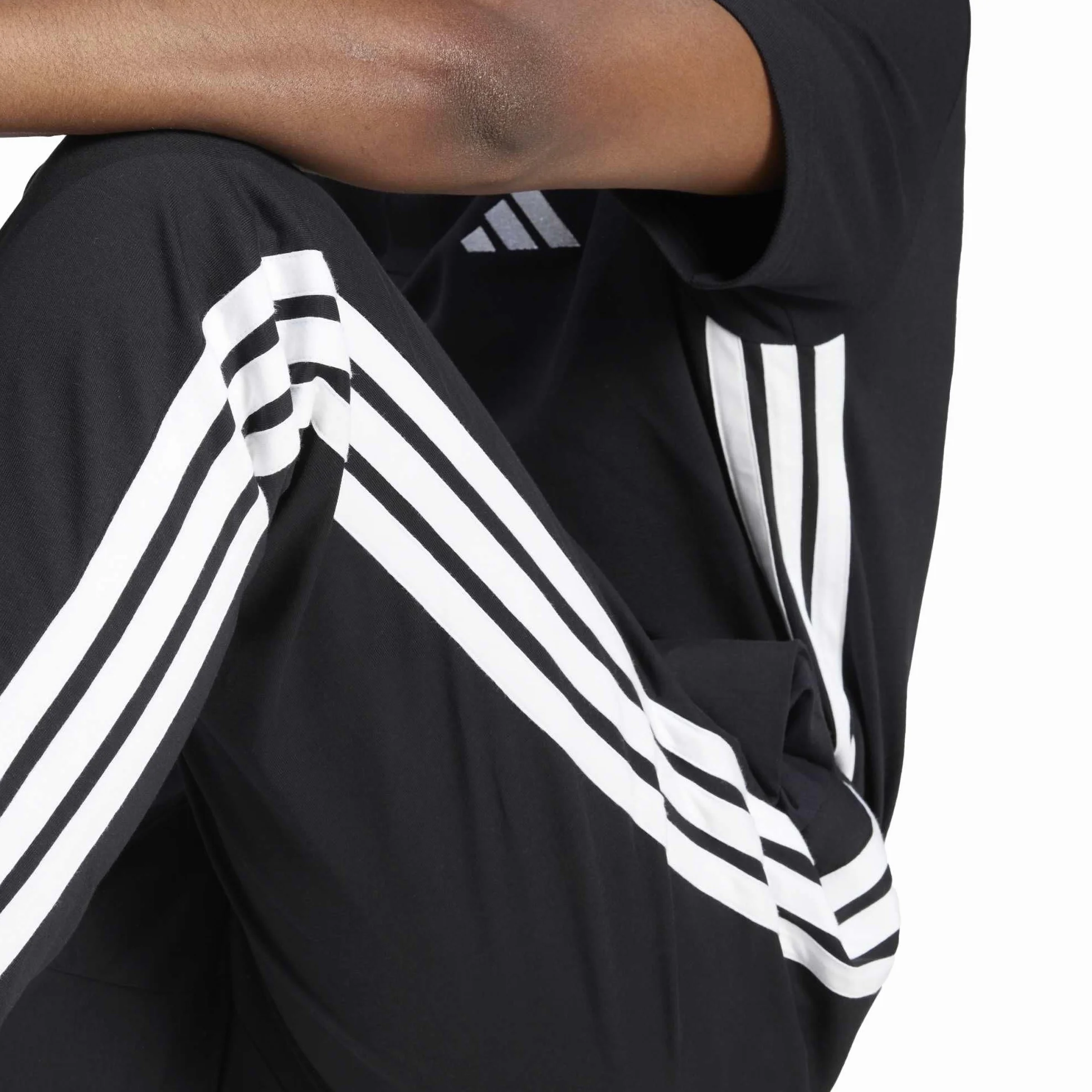 adidas Essential Three Stripes Single Jersey Pant - Spodnie dresowe Mężczyźni