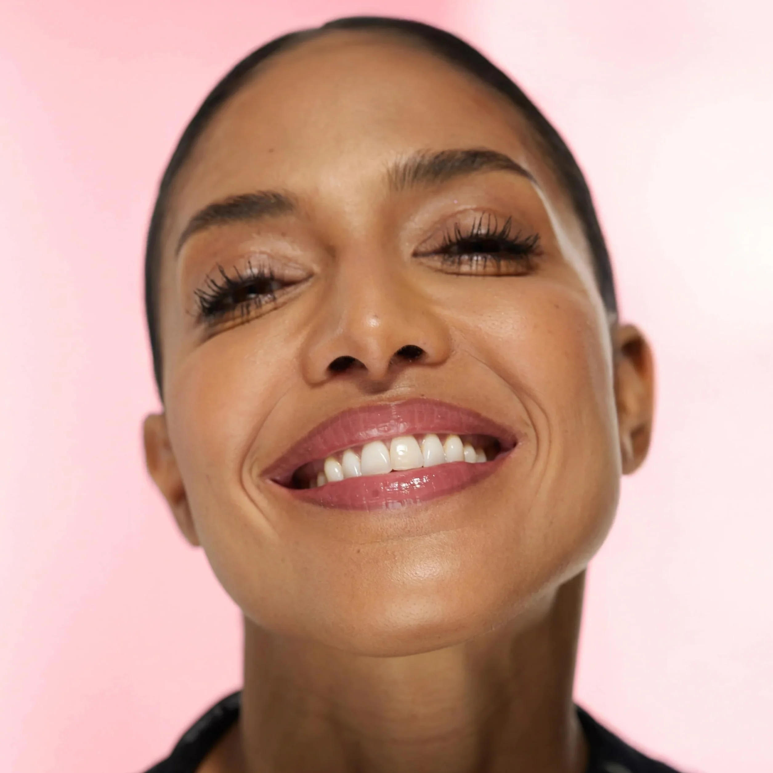VIVIENNE WIEDZIAŁ | Stały profil do ust Le Grand Volume 07 | Łatwy i wygodny kredka do ust | Długotrwały miękki i kremowy efekt | Cruelty Free (brown pink)