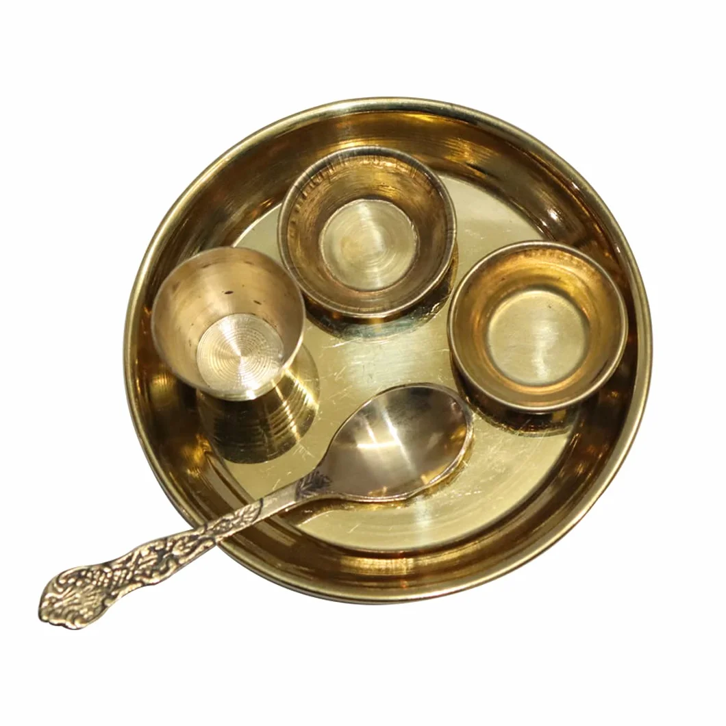 Mosiądz Pooja Thali Indian Home Dekoracyjne Okrągłe Przedmioty Talerz Om Puja Talerz Hindu Temple Home Dekoracyjny Ornament Bhog Thali Zestaw Religijne Ślubne Indyjski Prezent