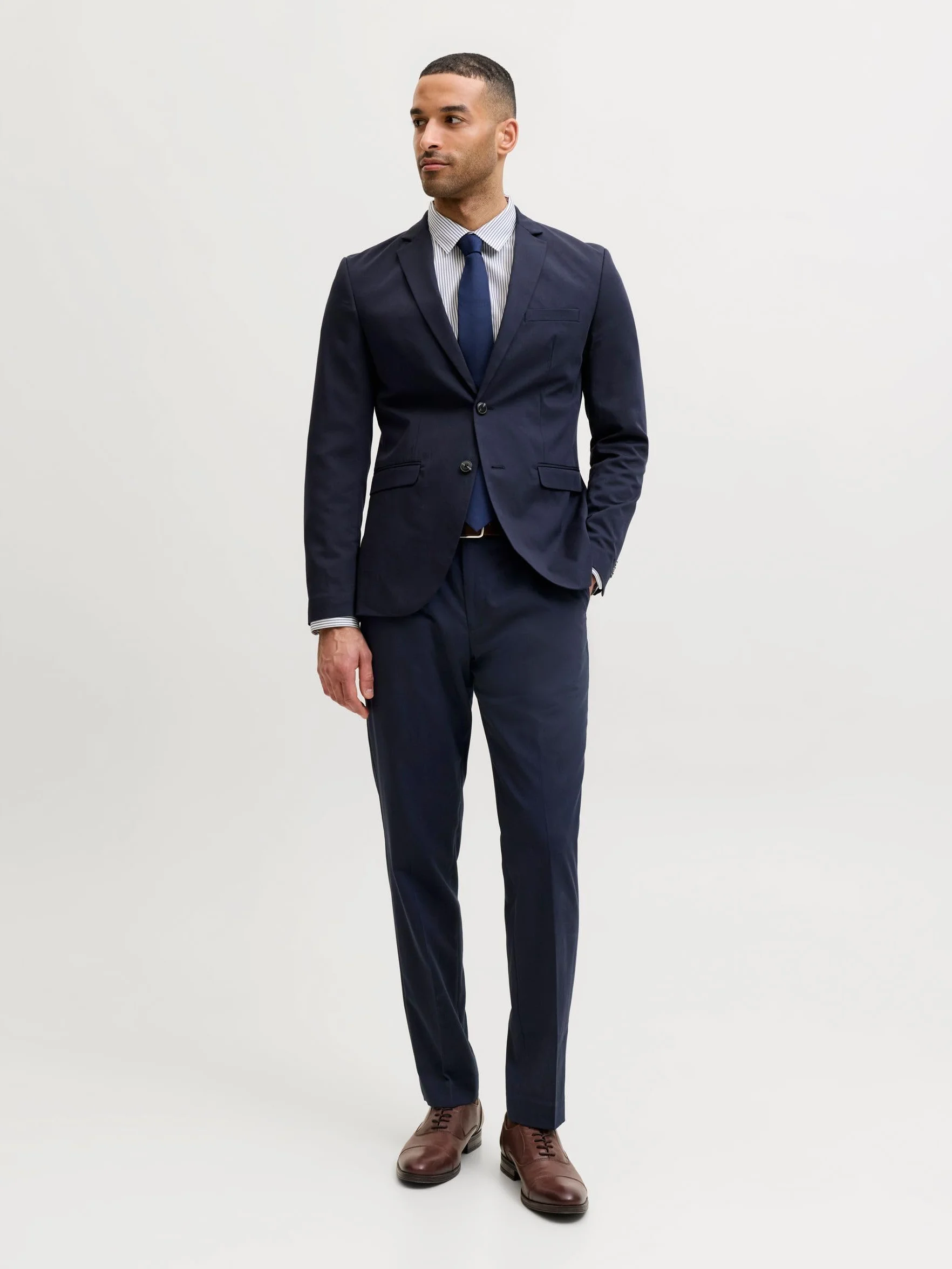 JACK & JONES jprfranco suit noos Garnitur Mężczyźni, granatowy, 56
