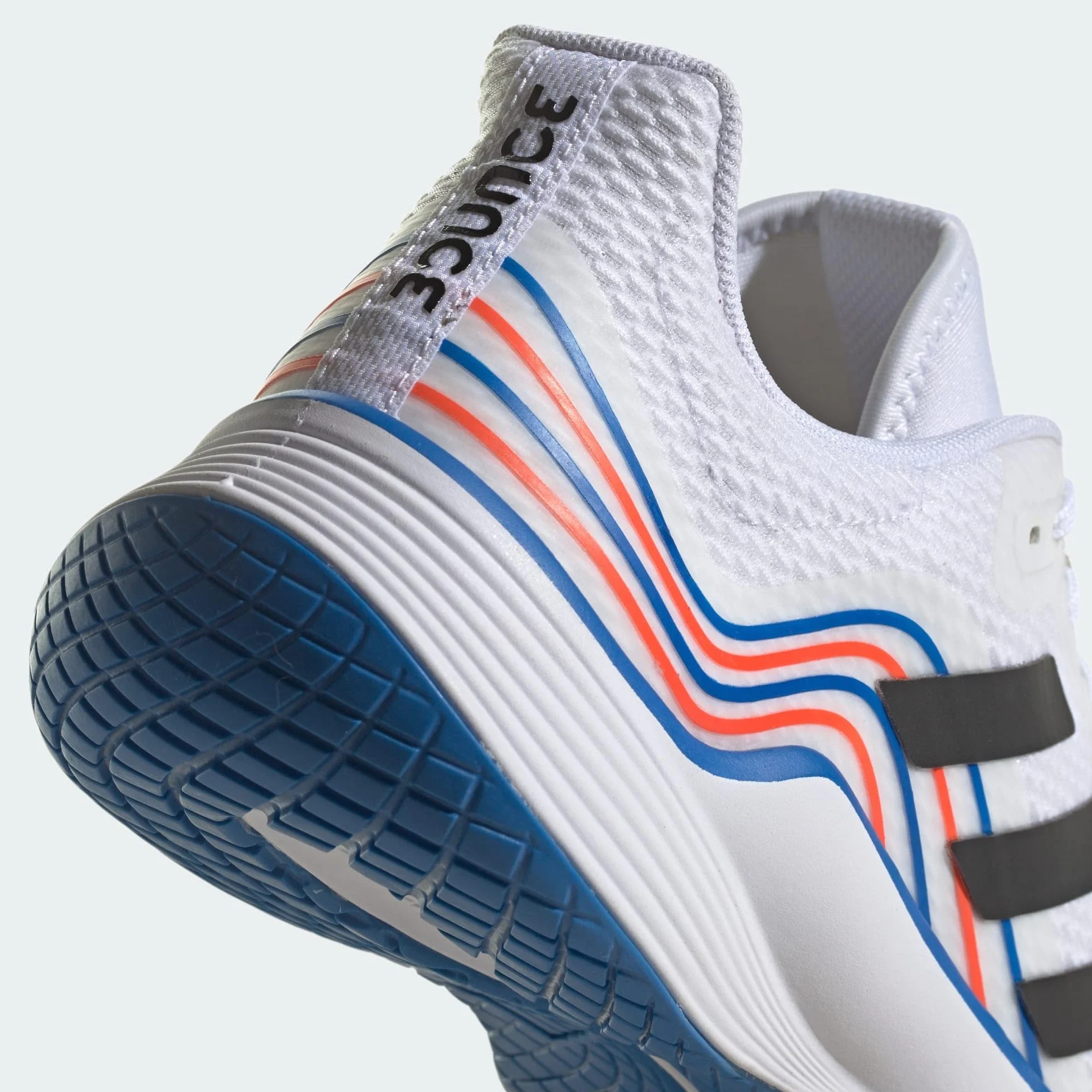 adidas Mężczyźni Novaflight Volleyball Shoes, Cloud White/Core Black/Bright Royal, 42 EU