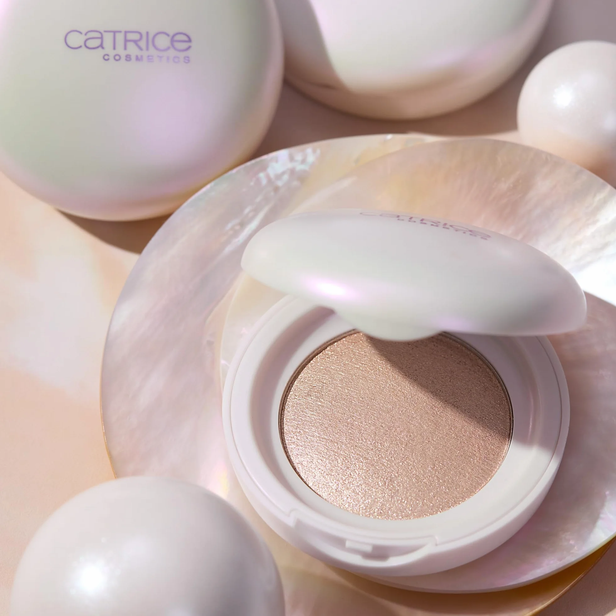 Catrice PEARLFECTION Highlighter C01