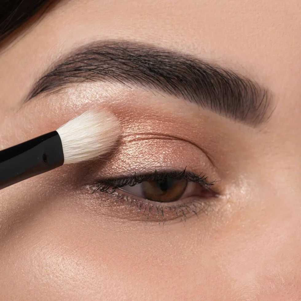 ARTDECO Eyeshadow Blender Brush Premium Quality - Pędzel do cieni do powiek - 1 sztuka
