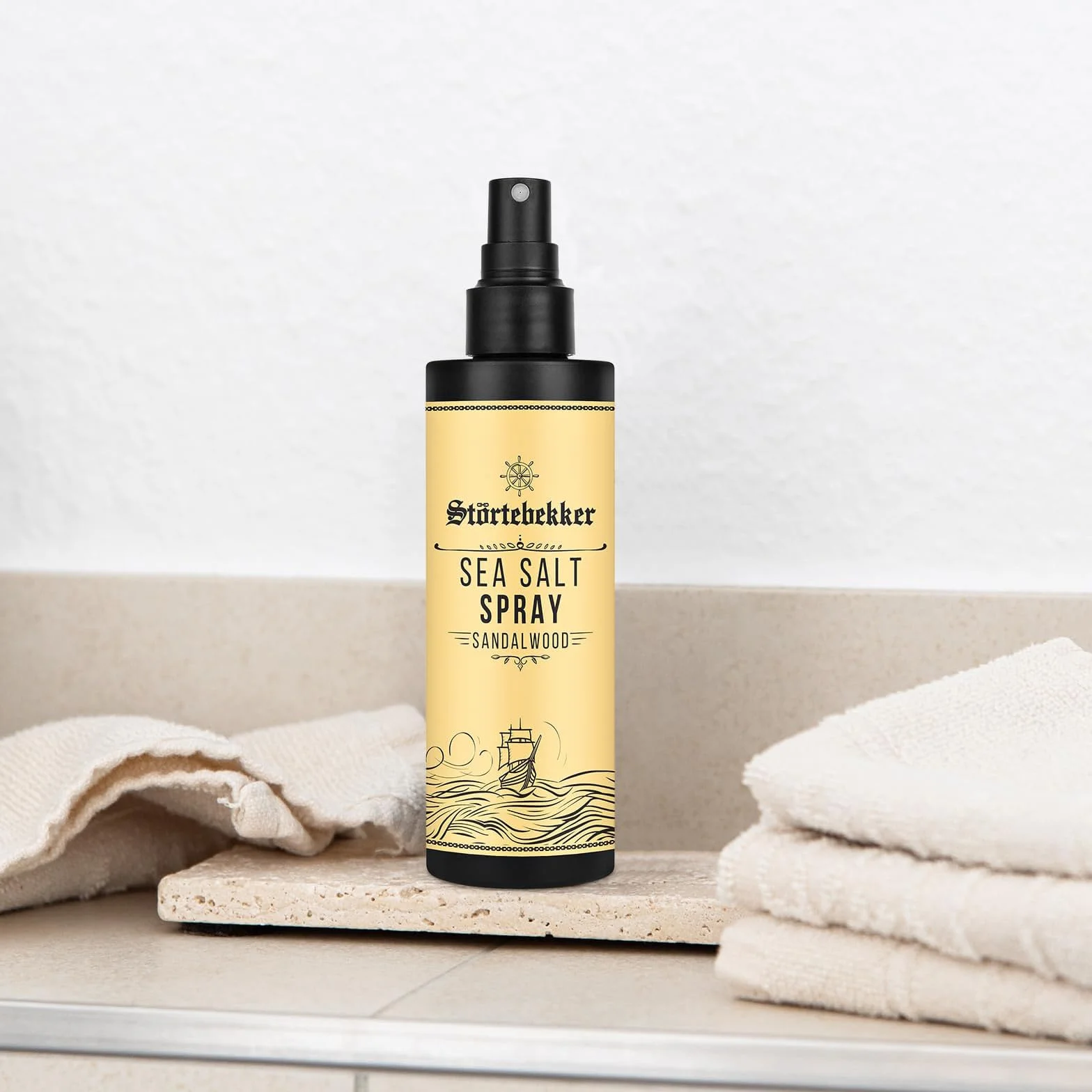 Störtebekker Premium Sea Salt Spray z drewna sandałowego – spray ze słoną wodą z naturalną solą morską dla objętości, połysku i elastycznego trzymania – wegański, bez silikonów i parabenów (200 ml