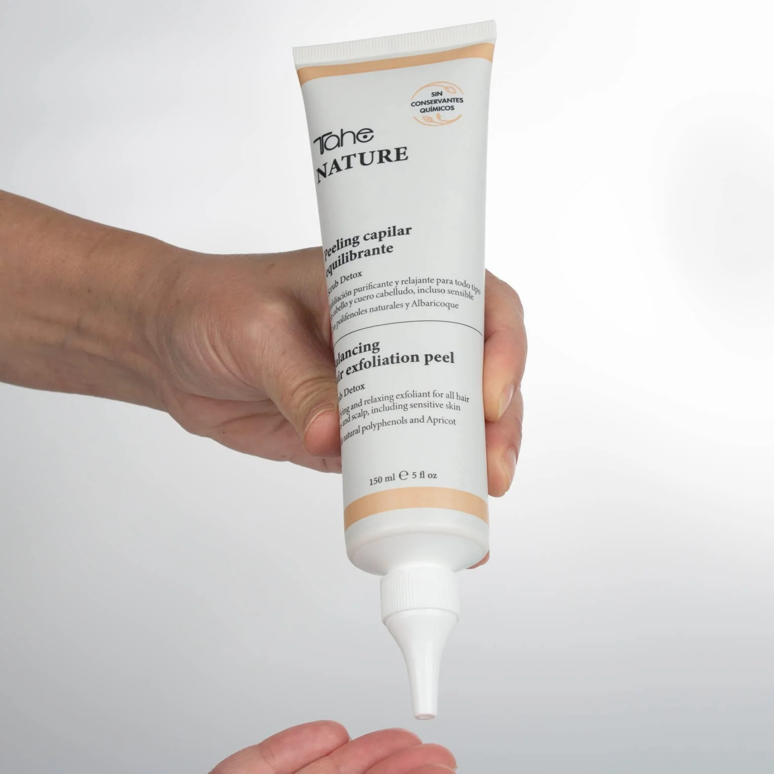 Tahe Nature Peeling wyważająca kapilara z oczyszczającym działaniem złuszczającym do wszystkich rodzajów włosów, 150 ml