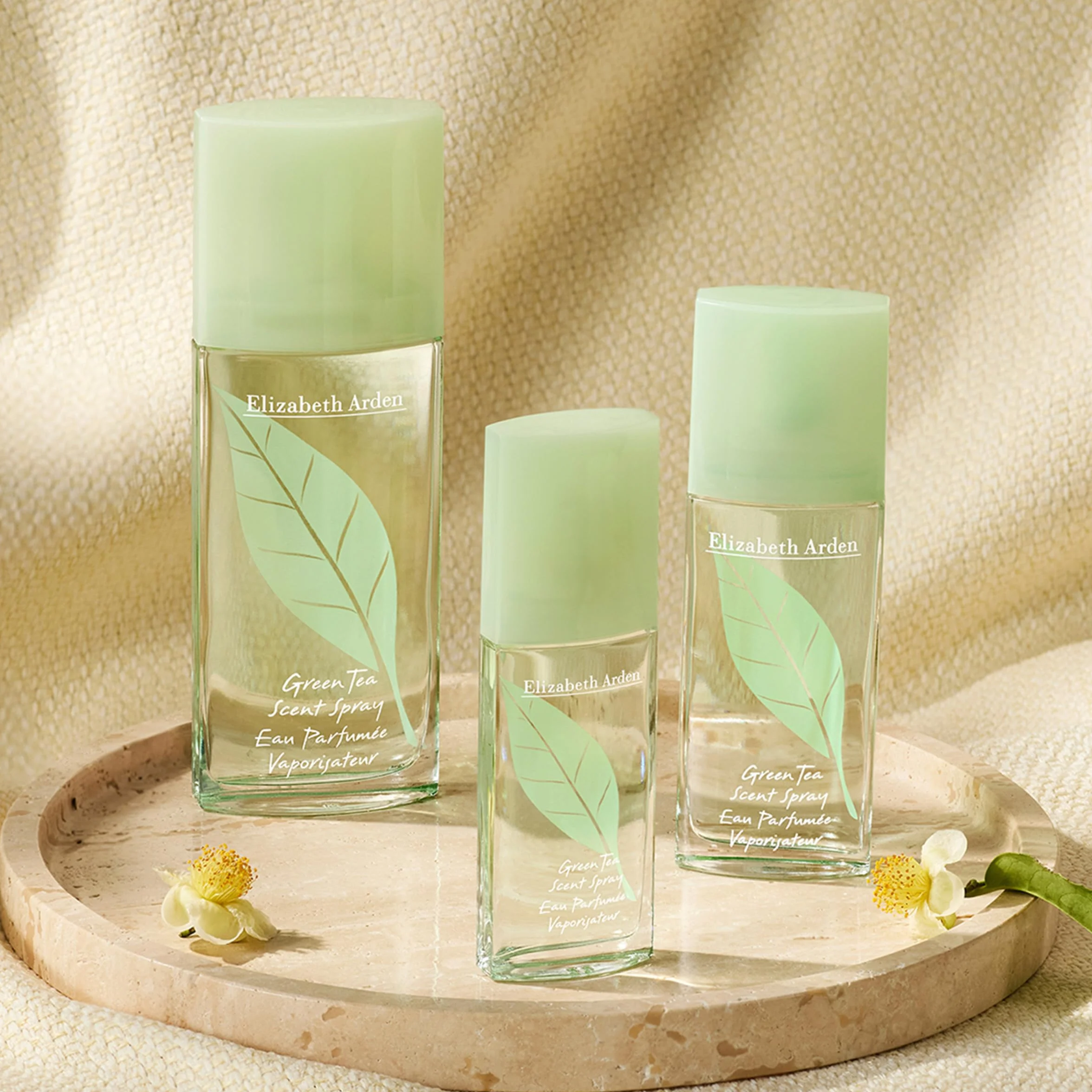 Elizabeth Arden - Green Tea, Eau de Parfum, perfumy z naturalnymi esencjami, takimi jak zielona herbata i bergamotka, orzeźwiający, kwiatowy i cytrusowy zapach, pobudzają zmysły, ożywia