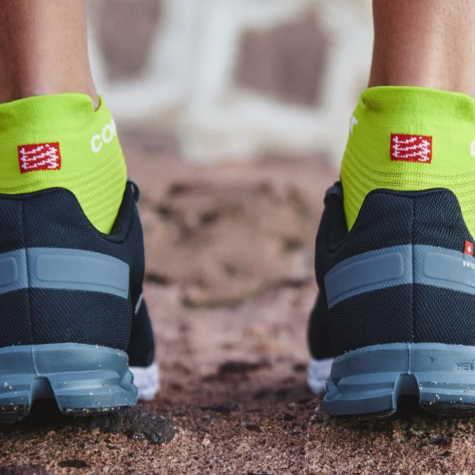 COMPRESSPORT XU00047B Skarpety Unisex dla dorosłych, Pierwszy/Fjord Blue, 39-41 EU