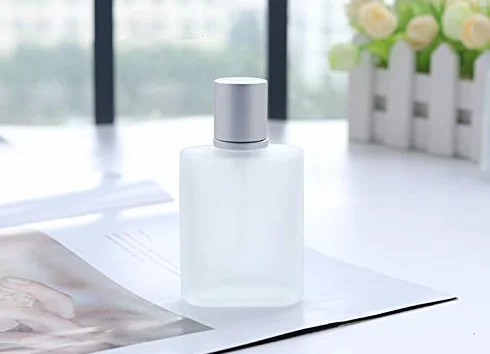 Pusta szklana butelka z rozpylaczem do perfum 100 ml atomizer dymny