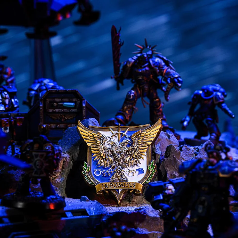 Starforged Broszka Roboute Guilliman Indomitus krucjata kampania odznaka przypinka odznaka Warhammer 40000, Stal stopowa, Bez kamieni szlachetnych