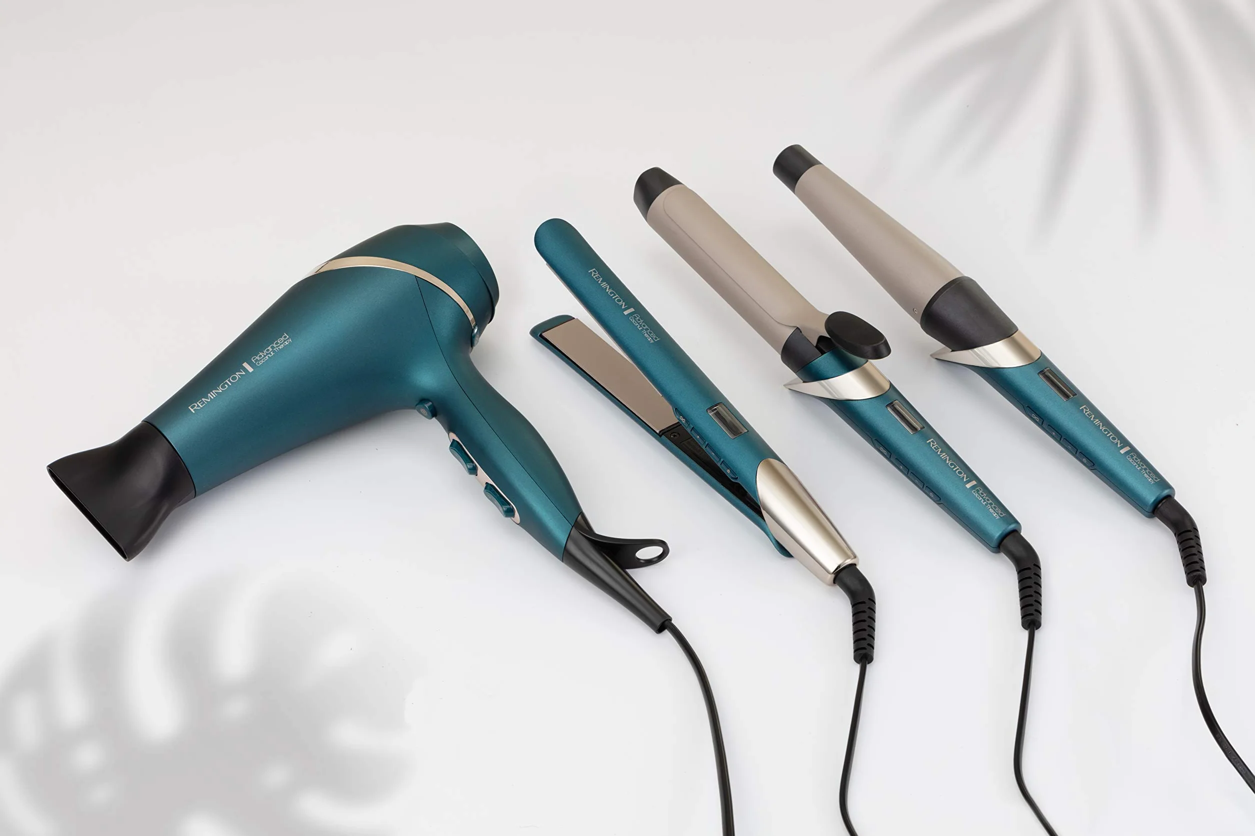 Remington Advanced Coconut Therapy prostownica (wysokiej jakości powłoka ceramiczna wzbogacona filtrem kokosowym i UV, zintegrowany czujnik) Wyświetlacz LCD, prostownica do włosów S8648 [Amazon Exclusive], zielony, 1 sztuka