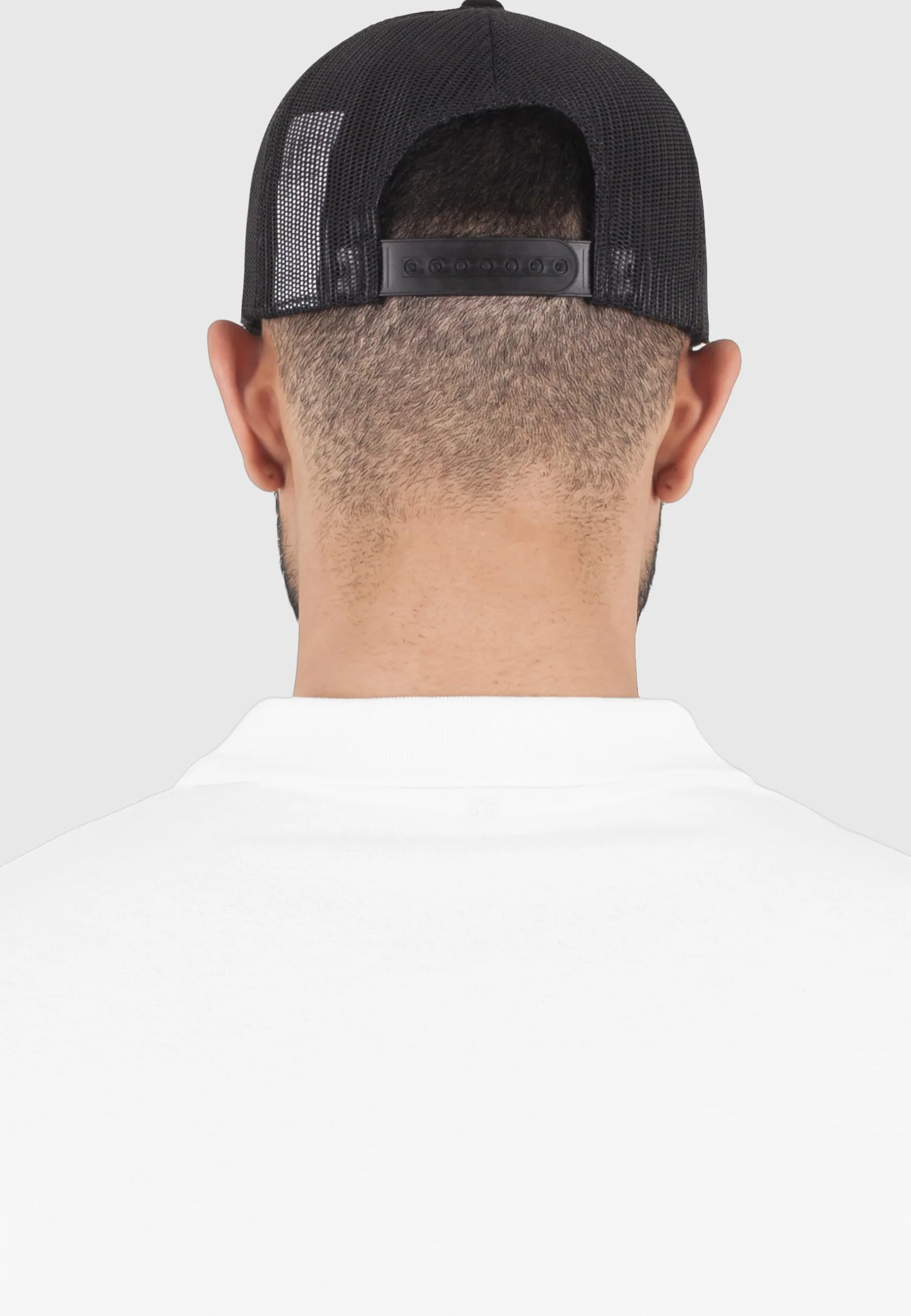 Flexfit Unisex Classic Trucker Cap, czapka damska i męska, dostępna w 4 kolorach, rozmiar uniwersalny