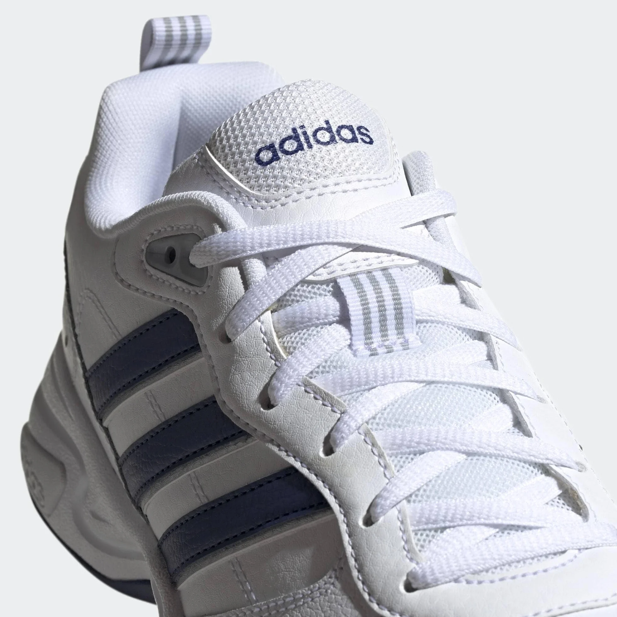 adidas Strutter - Buty sportowe Mężczyźni
