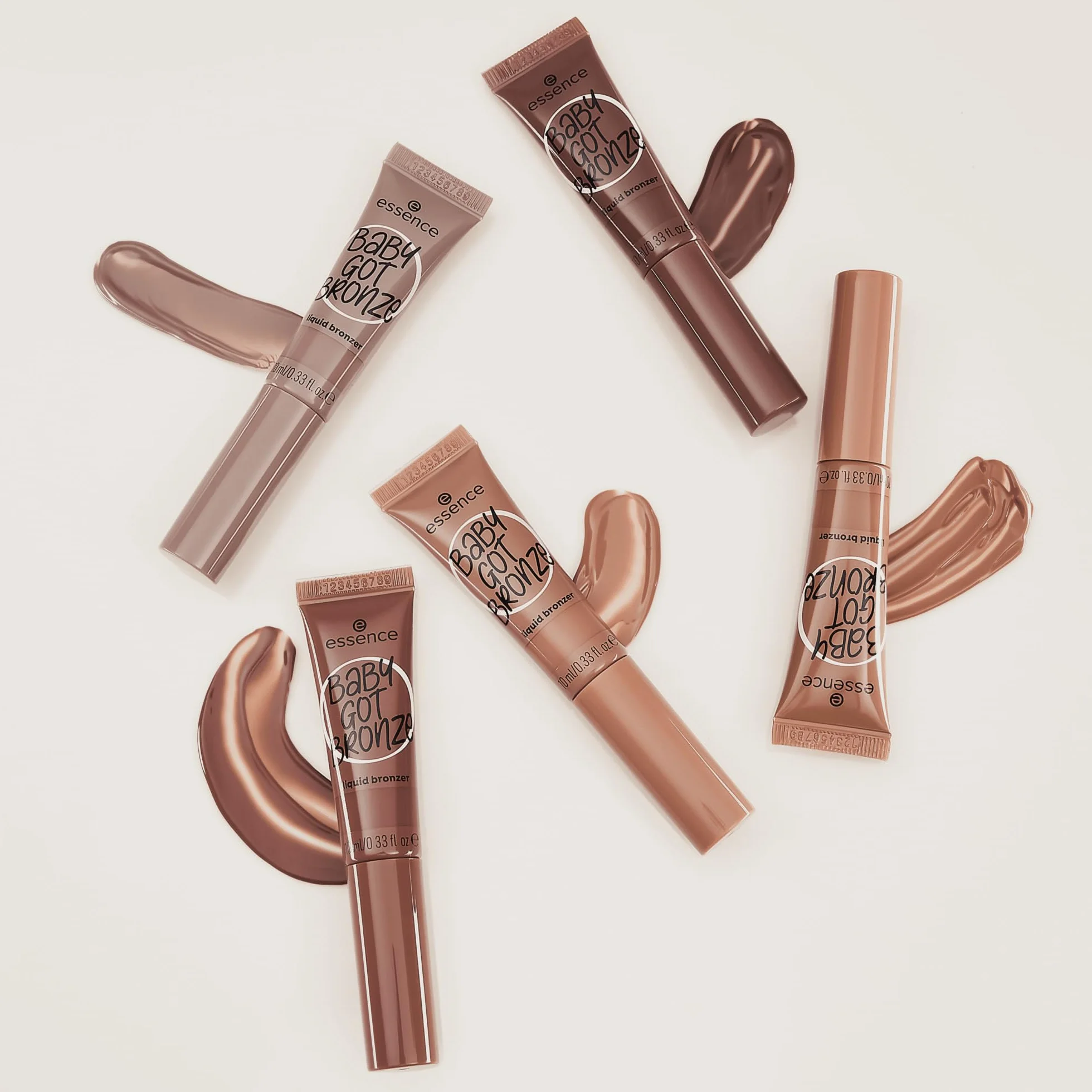 essence Bronzer w płynie BABY GOT BRONZE, długotrwały, konturowanie, łatwa/y do usunięcia., naturalny (10ml)