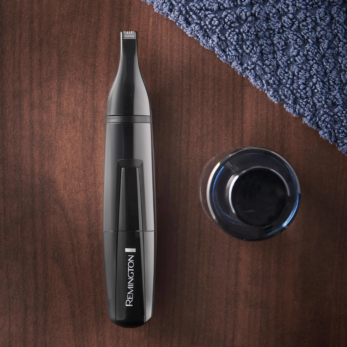 Remington trymer do nosa i uszu, stalowe ostrza Advanced Steel, trymer liniowy, możliwość mycia pod bieżącą wodą, na baterię 1x AAA, czarny, Hygiene Clipper Smart NE3150