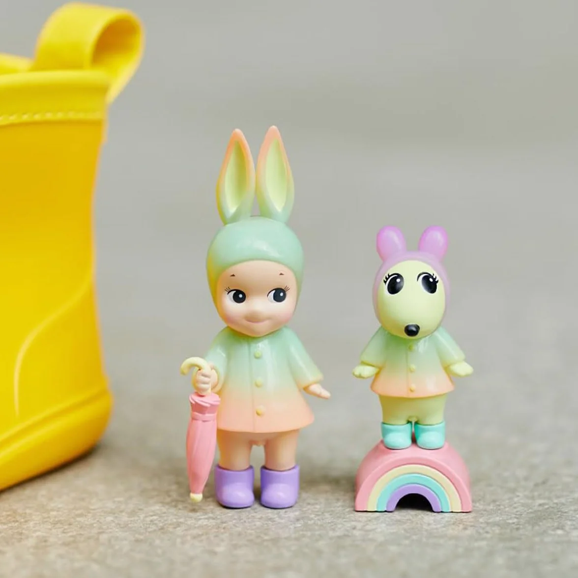 SONNY ANGEL figurka dziecięca z serii I love rainy day