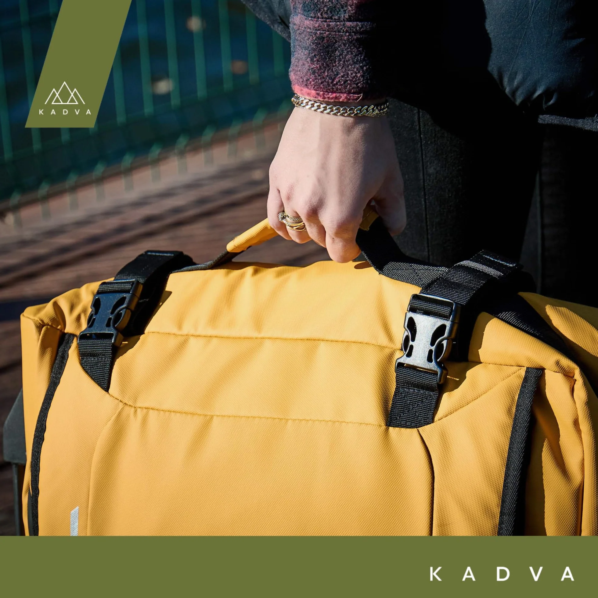KADVA Lazio Walizka Podróżna na Kółkach I 44 litry Bagaż Kabinowy Podręczny I Miękka Skorupa z 2 Kółkami I Teleskopowy stelaż I Waga 2,7kg I Kolor Żółty