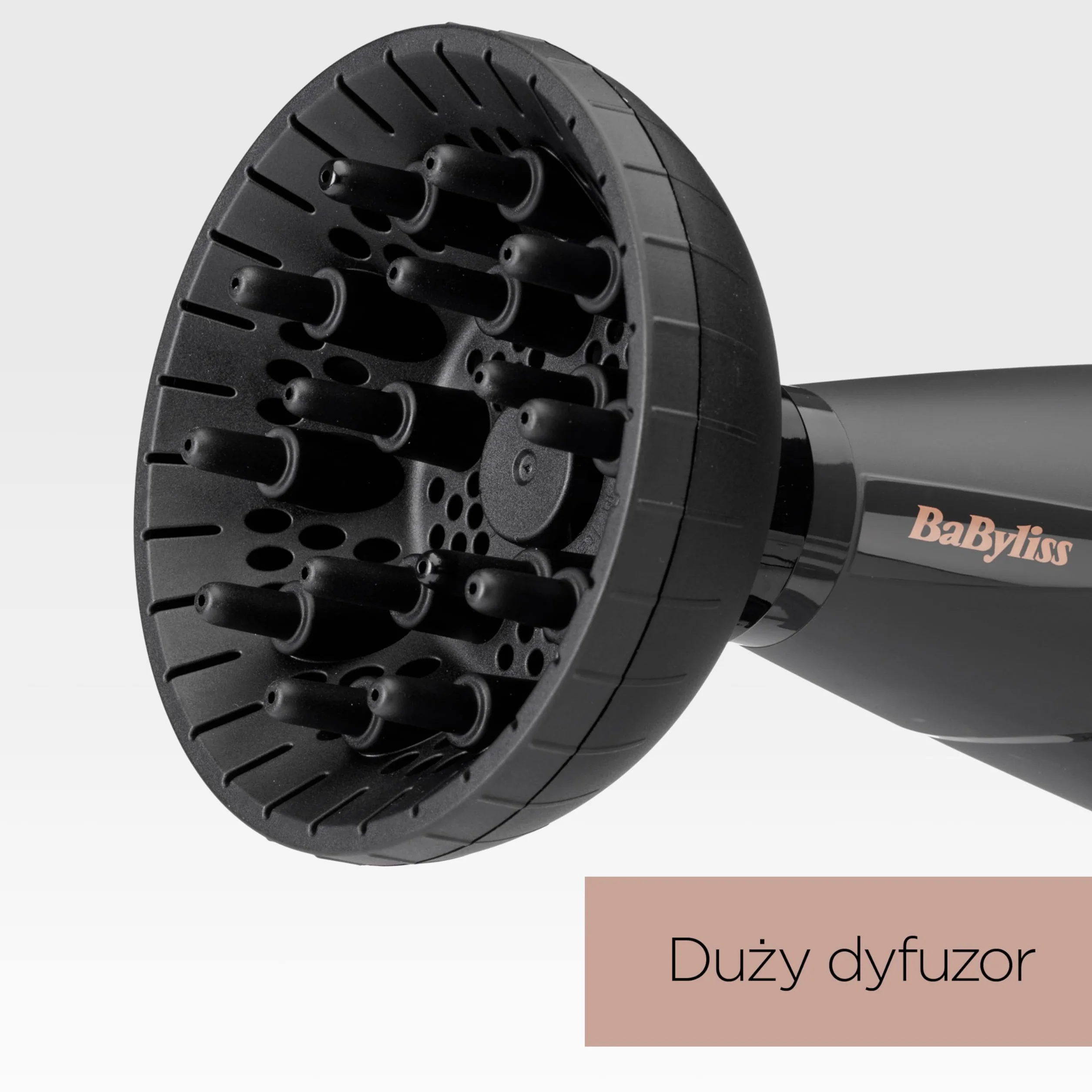 Suszarka BaByliss Smooth Pro - suszarka do włosów o mocy 2100 W, wyprodukowana we Włoszech, jonizacja zapobiegająca puszeniu się włosów, 3 ustawienia temperatury i 2 prędkości, kolor czarny, 6709DE