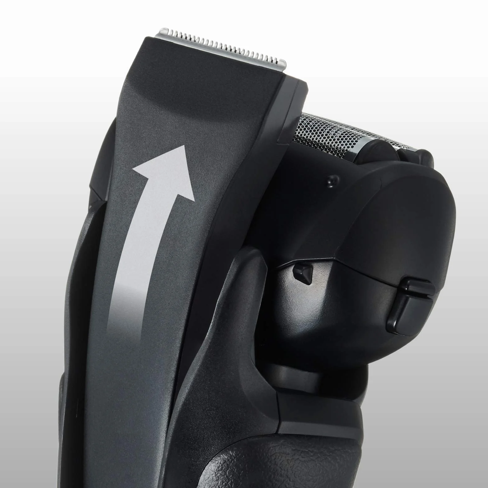 Panasonic Series 500 ES-RT37 3-ostrzowa golarka elektryczna, ostrza z nanoszlifem pod kątem 30°, dokładne ostrza pod kątem 45°, elastyczna obrotowa głowica, czarna