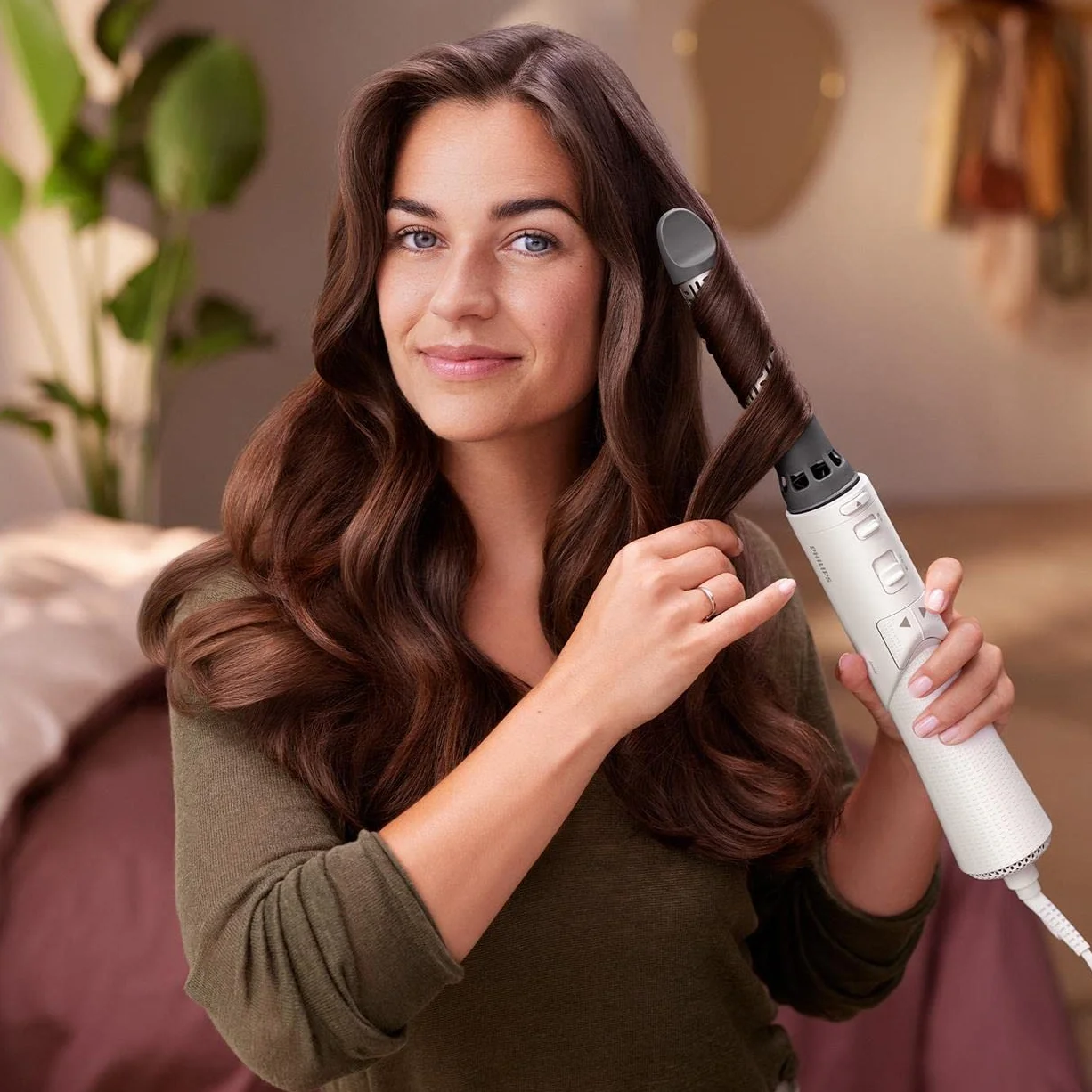 Suszarko-lokówka Philips z serii 7000 — Lokówka z 2 nasadkami do modelowania włosów (model BHA710/00)