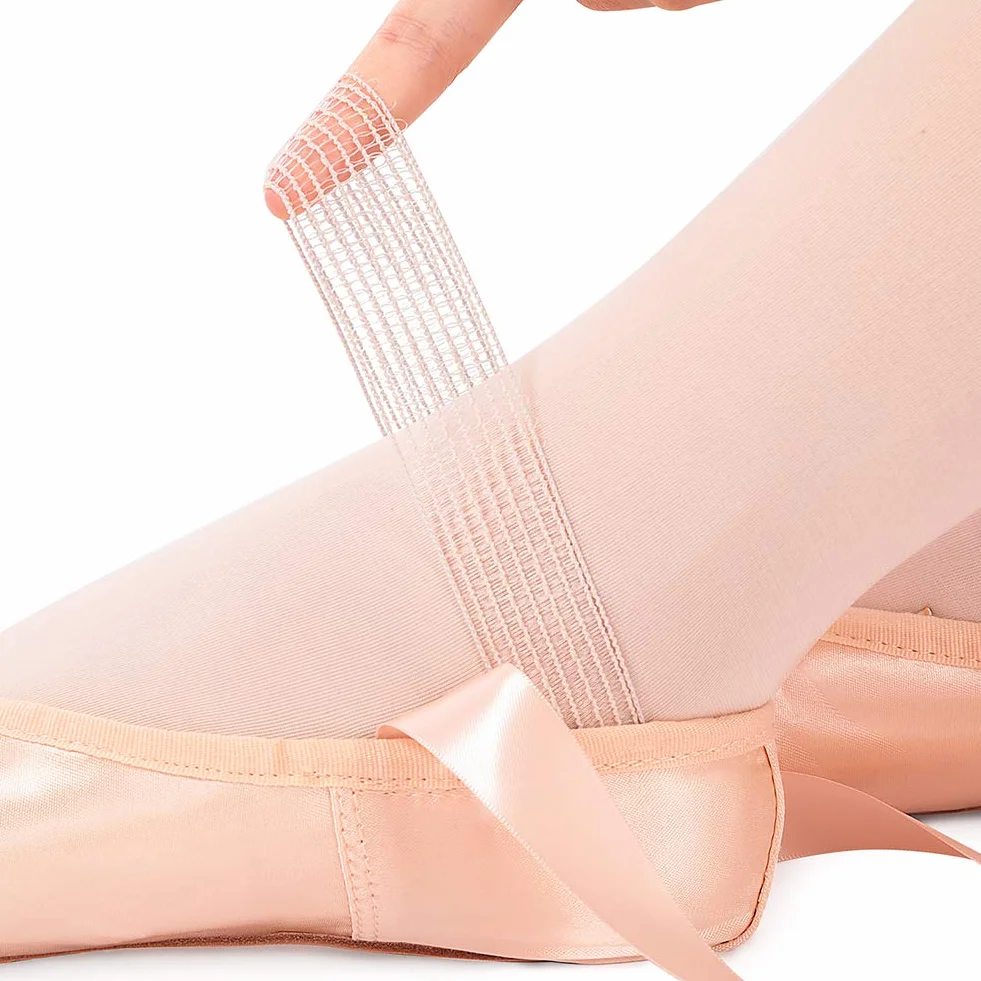 Soudittur Baletowe koronkowe buty baletowe, profesjonalne buty do tańca z wszytą elastyczną taśmą i silikonowymi podkładkami na palce dla kobiet i dziewcząt (proszę wybrać jeden rozmiar większe)