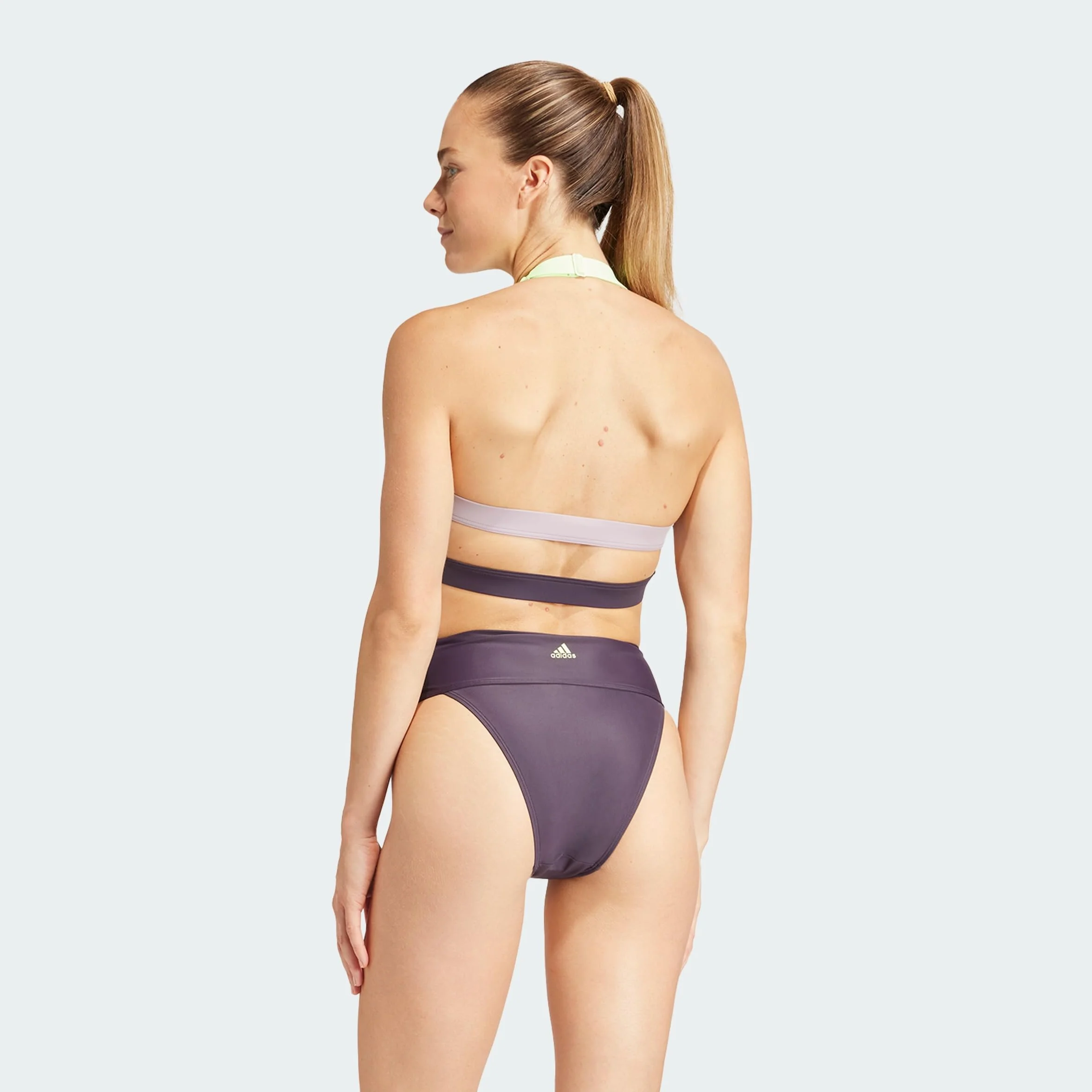 adidas Kobiety Sportswear Colorblock Bikini, Aurora Black/Preloved Fig, L