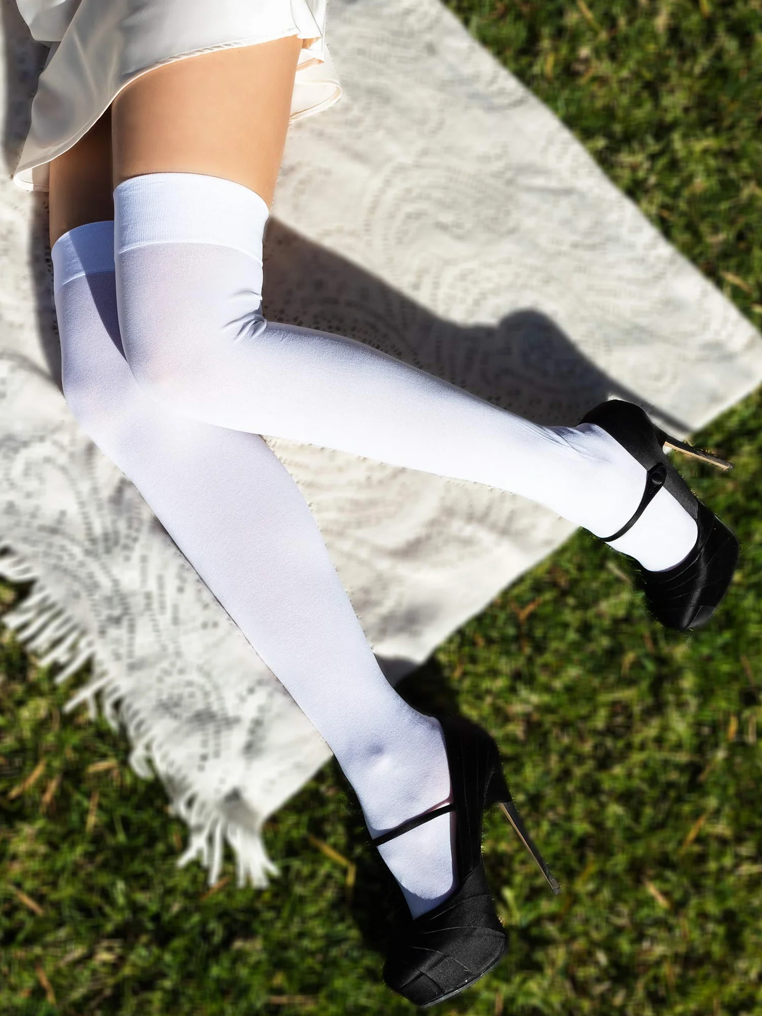Leg Avenue Nylon Thigh Highs,Jeden Rozmiar(Czarny)