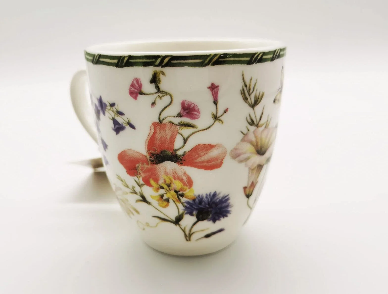 Kubki Flowers Mok Filiżanka do Kawy Herbaty Kubek 210 ml
